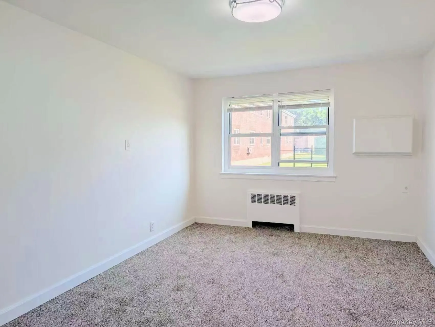 150-83 70th Road, New York, NY, 1 Bedroom Bedrooms, 4 Rooms Rooms,1 BathroomBathrooms,Residential,For Rent,70th,0,1021013 150-83 70th Road, New York, NY, 1 Bedroom Bedrooms, 4 Rooms Rooms,1 BathroomBathrooms,Residential,For Rent,70th,0,1021013