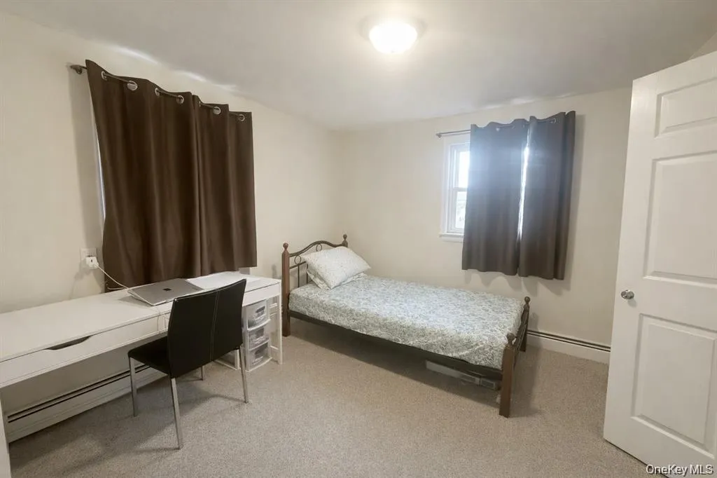 187 Horseblock Road, Brookhaven, NY, 4 Bedrooms Bedrooms, 8 Rooms Rooms,2 BathroomsBathrooms,Residential,For Rent,Horseblock,0,1021018 187 Horseblock Road, Brookhaven, NY, 4 Bedrooms Bedrooms, 8 Rooms Rooms,2 BathroomsBathrooms,Residential,For Rent,Horseblock,0,1021018