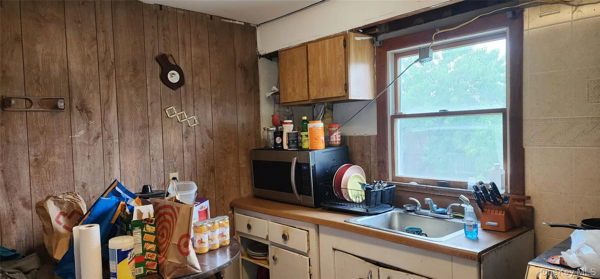 79 Commack Road, Babylon, NY, 2 Bedrooms Bedrooms, 5 Rooms Rooms,1 BathroomBathrooms,Residential,For Rent,Commack,0,1021019 79 Commack Road, Babylon, NY, 2 Bedrooms Bedrooms, 5 Rooms Rooms,1 BathroomBathrooms,Residential,For Rent,Commack,0,1021019