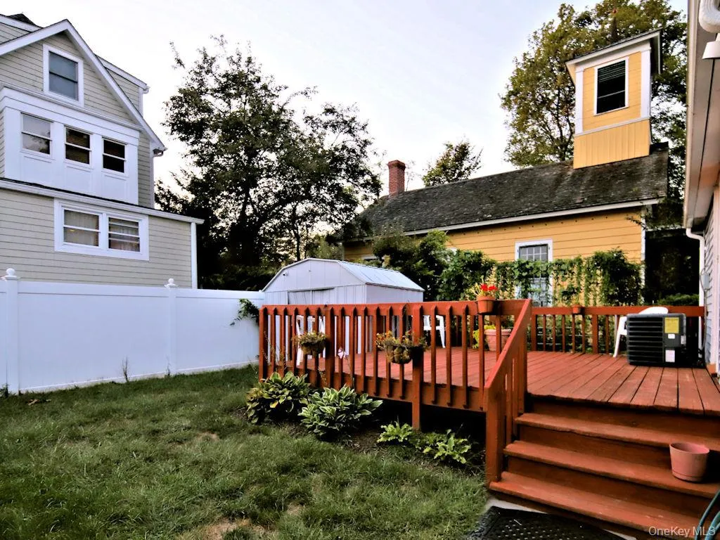 632 Milton Road, Rye City, NY, 2 Bedrooms Bedrooms, 4 Rooms Rooms,1 BathroomBathrooms,Residential Lease,For Rent,Milton,0,1021024 632 Milton Road, Rye City, NY, 2 Bedrooms Bedrooms, 4 Rooms Rooms,1 BathroomBathrooms,Residential Lease,For Rent,Milton,0,1021024