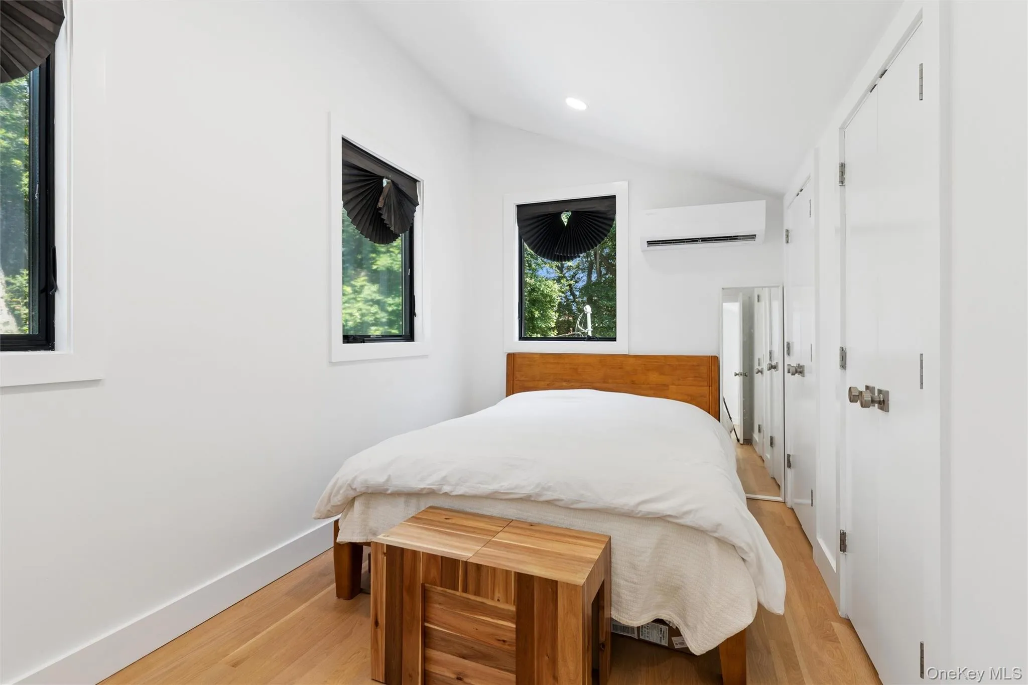 356 Oakleigh Avenue, Riverhead, NY, 3 Bedrooms Bedrooms, 7 Rooms Rooms,1 BathroomBathrooms,Residential,For Rent,Oakleigh,0,1021030 356 Oakleigh Avenue, Riverhead, NY, 3 Bedrooms Bedrooms, 7 Rooms Rooms,1 BathroomBathrooms,Residential,For Rent,Oakleigh,0,1021030
