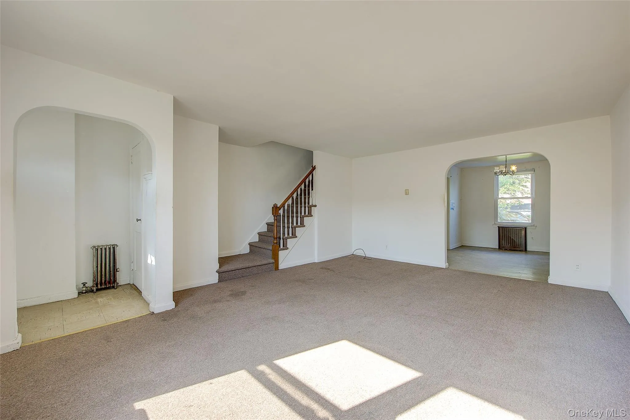 53-21 194th Street, New York, NY, 3 Bedrooms Bedrooms, 6 Rooms Rooms,1 BathroomBathrooms,Residential,For Rent,194th,0,1021035 53-21 194th Street, New York, NY, 3 Bedrooms Bedrooms, 6 Rooms Rooms,1 BathroomBathrooms,Residential,For Rent,194th,0,1021035