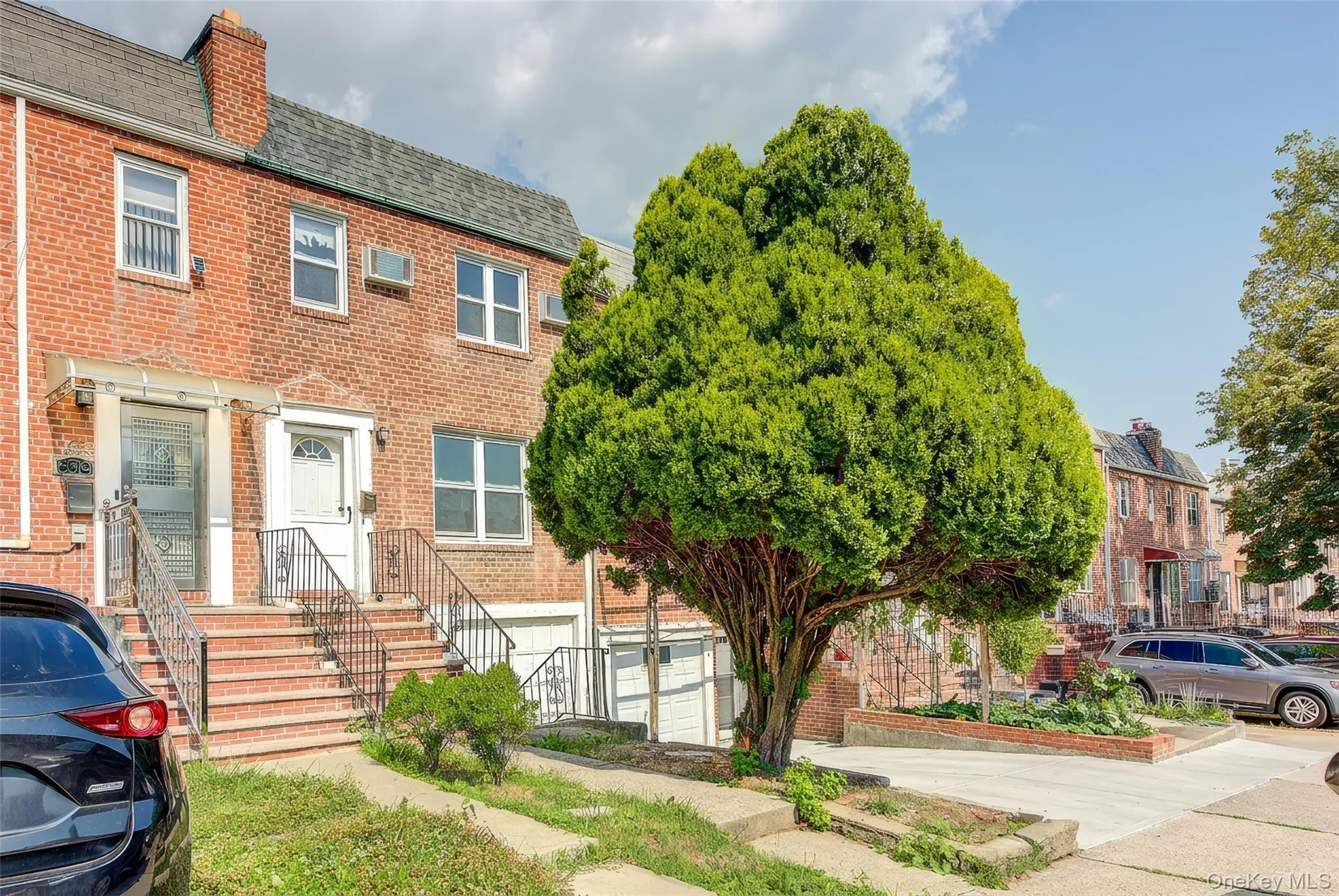 53-21 194th Street, New York, NY, 3 Bedrooms Bedrooms, 6 Rooms Rooms,1 BathroomBathrooms,Residential,For Rent,194th,0,1021035 53-21 194th Street, New York, NY, 3 Bedrooms Bedrooms, 6 Rooms Rooms,1 BathroomBathrooms,Residential,For Rent,194th,0,1021035