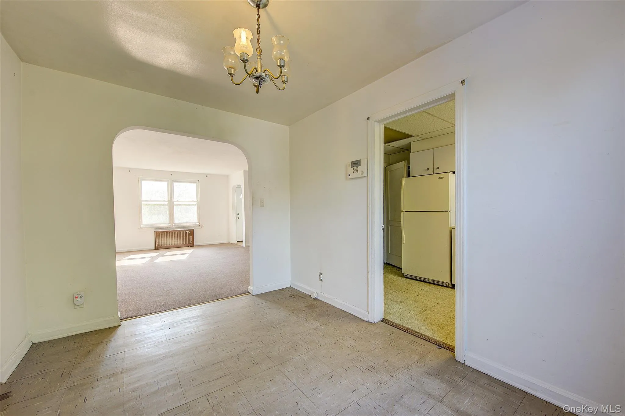 53-21 194th Street, New York, NY, 3 Bedrooms Bedrooms, 6 Rooms Rooms,1 BathroomBathrooms,Residential,For Rent,194th,0,1021035 53-21 194th Street, New York, NY, 3 Bedrooms Bedrooms, 6 Rooms Rooms,1 BathroomBathrooms,Residential,For Rent,194th,0,1021035