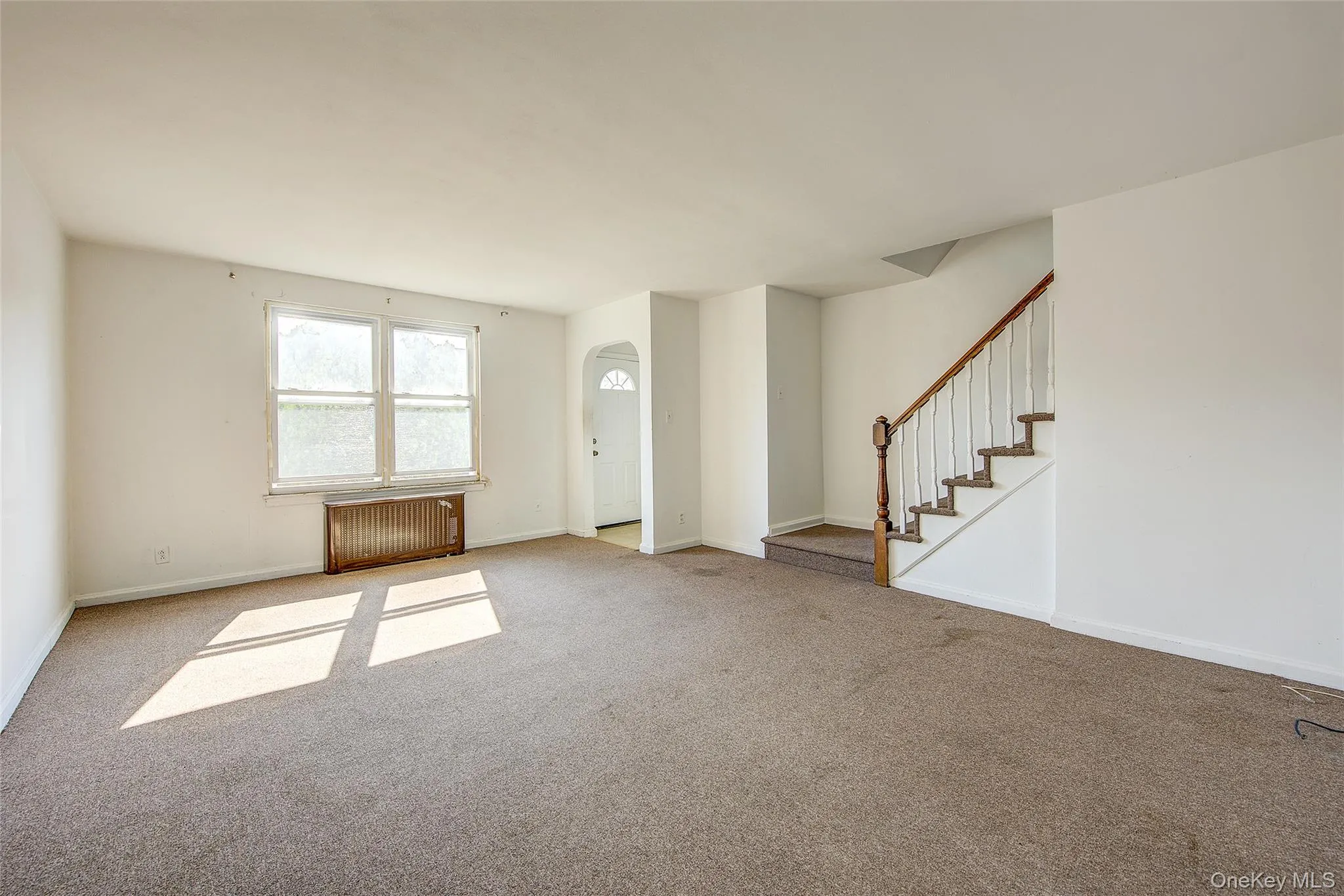 53-21 194th Street, New York, NY, 3 Bedrooms Bedrooms, 6 Rooms Rooms,1 BathroomBathrooms,Residential,For Rent,194th,0,1021035 53-21 194th Street, New York, NY, 3 Bedrooms Bedrooms, 6 Rooms Rooms,1 BathroomBathrooms,Residential,For Rent,194th,0,1021035