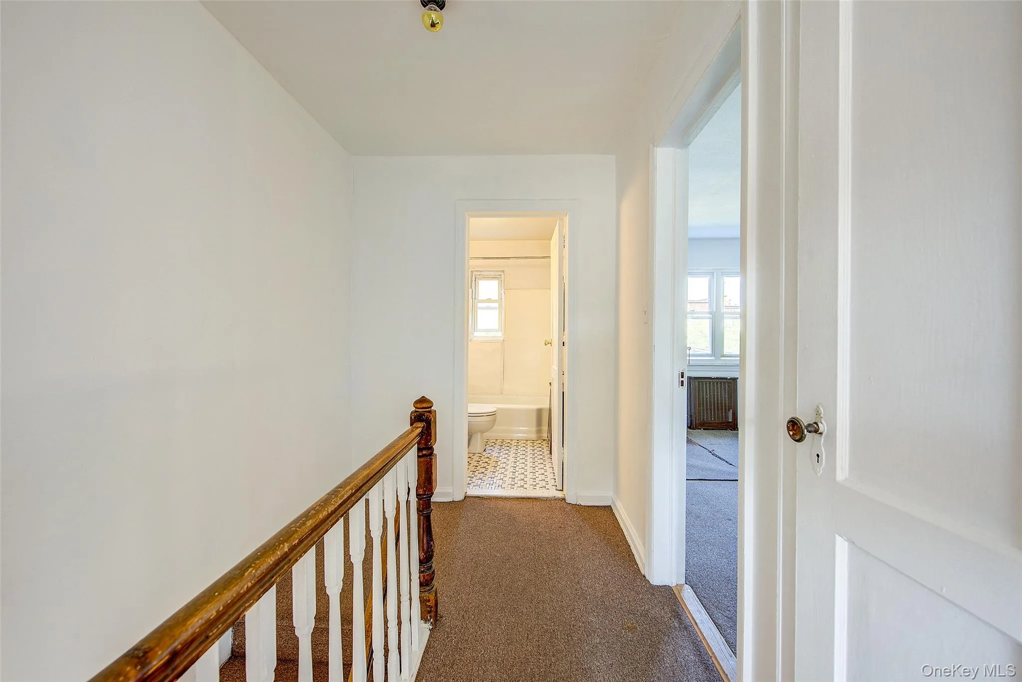 53-21 194th Street, New York, NY, 3 Bedrooms Bedrooms, 6 Rooms Rooms,1 BathroomBathrooms,Residential,For Rent,194th,0,1021035 53-21 194th Street, New York, NY, 3 Bedrooms Bedrooms, 6 Rooms Rooms,1 BathroomBathrooms,Residential,For Rent,194th,0,1021035
