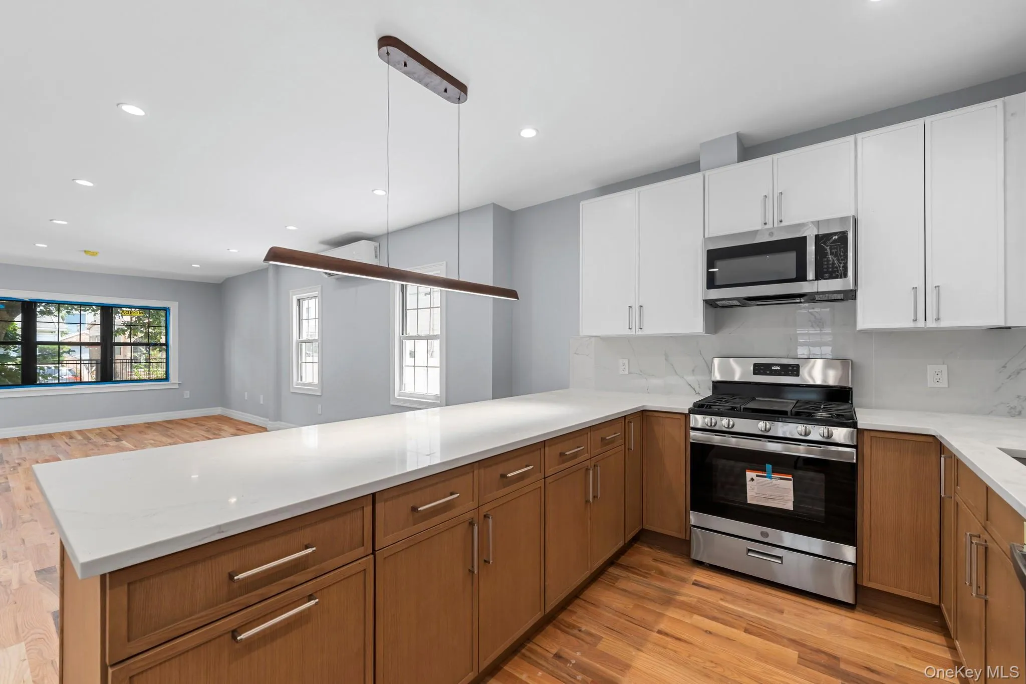 11308 208th Street, New York, NY, 4 Bedrooms Bedrooms, 12 Rooms Rooms,3 BathroomsBathrooms,Residential,For Rent,208th,0,1021039 11308 208th Street, New York, NY, 4 Bedrooms Bedrooms, 12 Rooms Rooms,3 BathroomsBathrooms,Residential,For Rent,208th,0,1021039