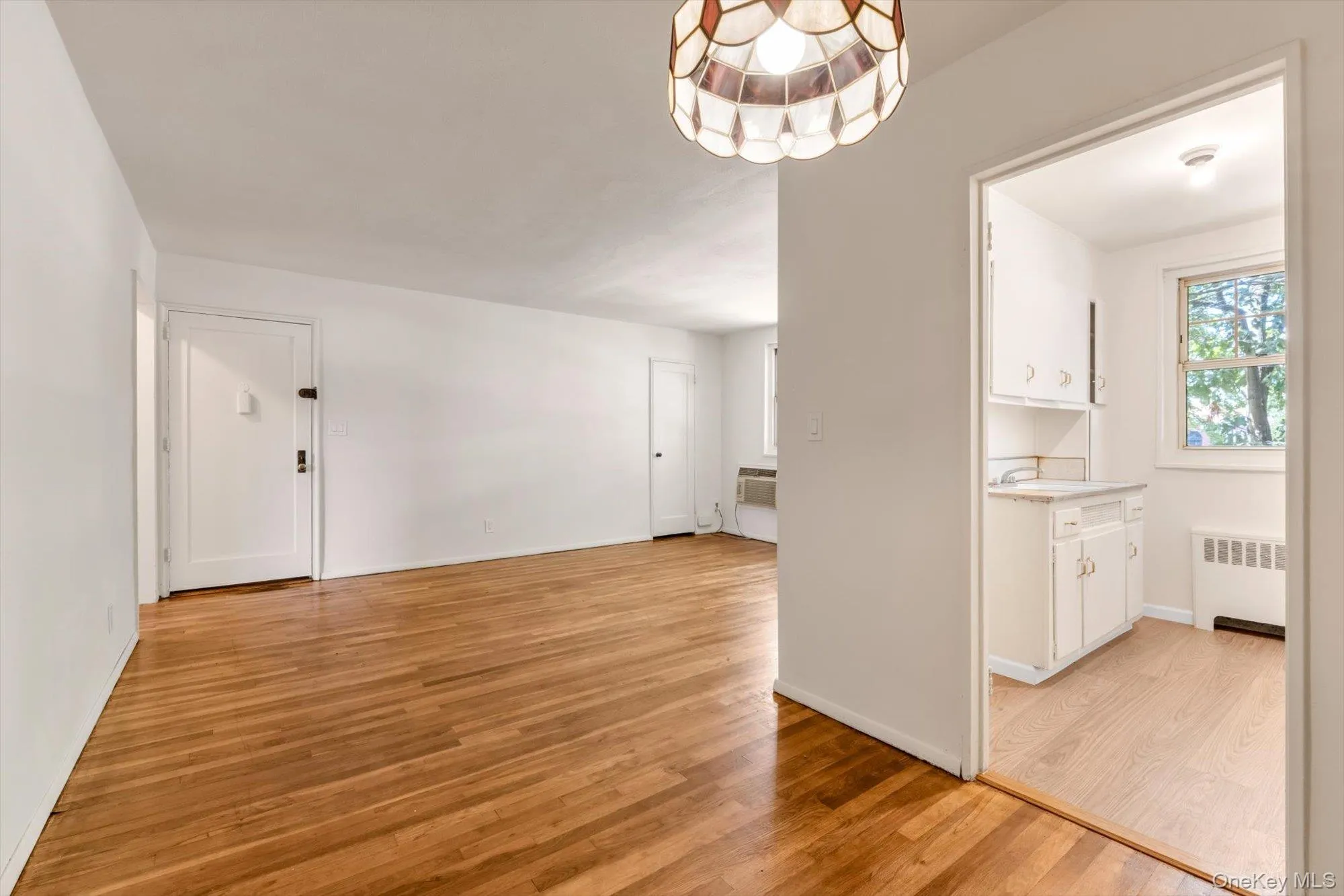 60-23 Marathon Parkway, New York, NY, 1 Bedroom Bedrooms, 4 Rooms Rooms,1 BathroomBathrooms,Residential,For Rent,Marathon Parkway,0,1021040 60-23 Marathon Parkway, New York, NY, 1 Bedroom Bedrooms, 4 Rooms Rooms,1 BathroomBathrooms,Residential,For Rent,Marathon Parkway,0,1021040