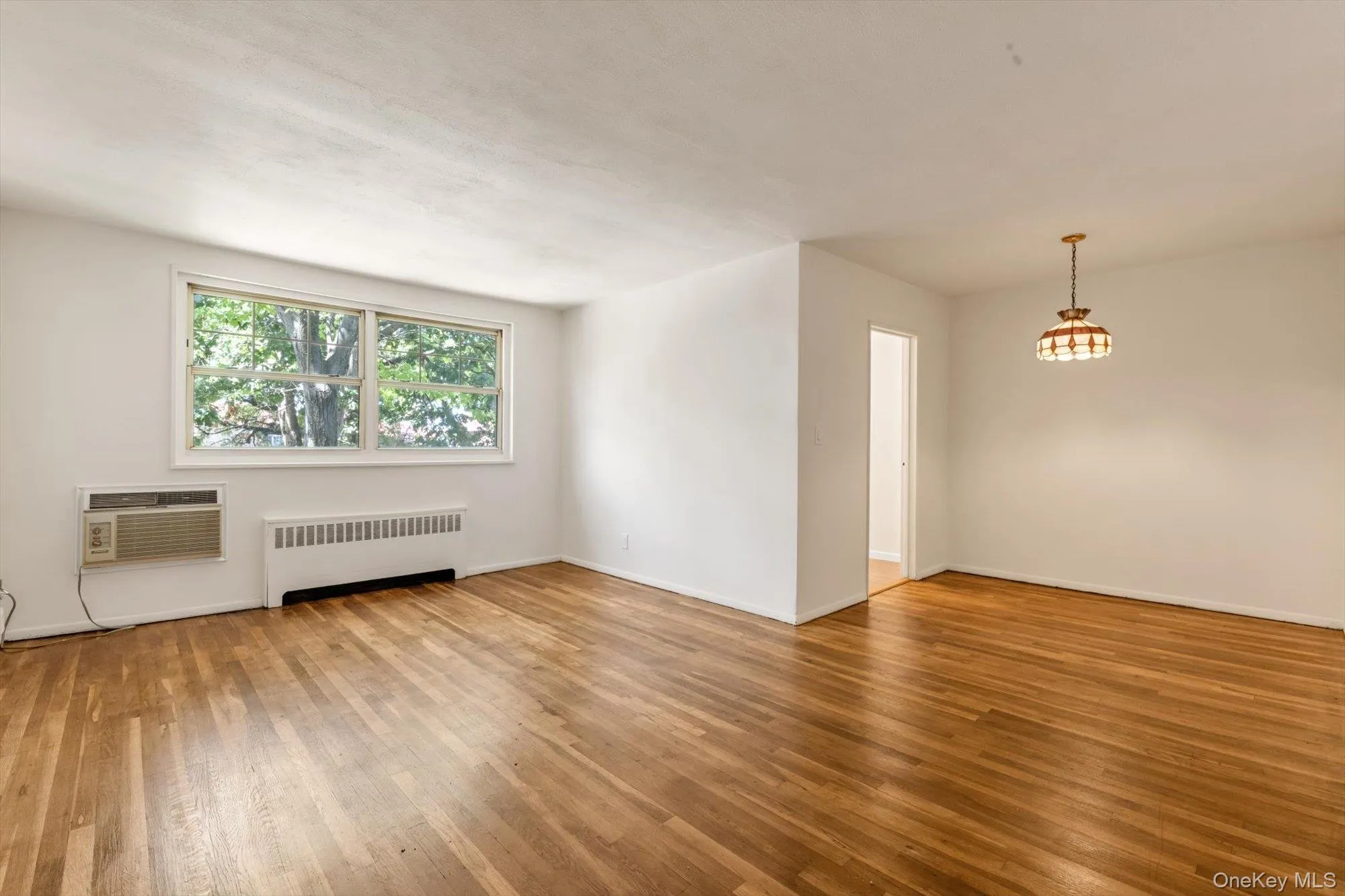 60-23 Marathon Parkway, New York, NY, 1 Bedroom Bedrooms, 4 Rooms Rooms,1 BathroomBathrooms,Residential,For Rent,Marathon Parkway,0,1021040 60-23 Marathon Parkway, New York, NY, 1 Bedroom Bedrooms, 4 Rooms Rooms,1 BathroomBathrooms,Residential,For Rent,Marathon Parkway,0,1021040