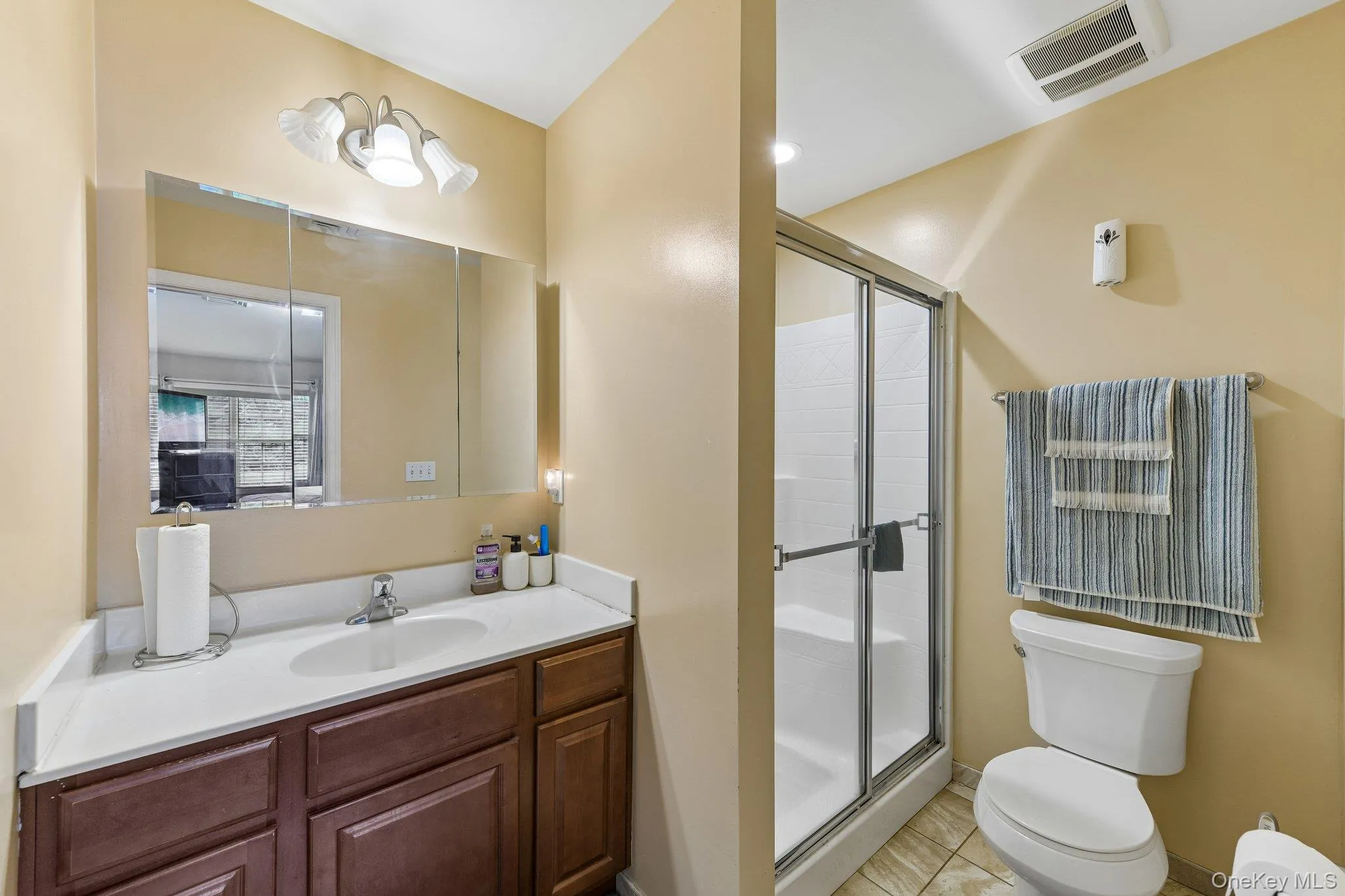 1120 Willow Lane, Hempstead, NY, 2 Bedrooms Bedrooms, ,2 BathroomsBathrooms,Residential,For Rent,Willow,0,1021041 1120 Willow Lane, Hempstead, NY, 2 Bedrooms Bedrooms, ,2 BathroomsBathrooms,Residential,For Rent,Willow,0,1021041