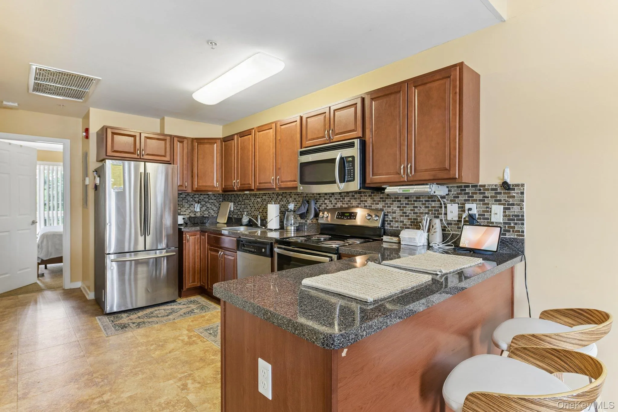 1120 Willow Lane, Hempstead, NY, 2 Bedrooms Bedrooms, ,2 BathroomsBathrooms,Residential,For Rent,Willow,0,1021041 1120 Willow Lane, Hempstead, NY, 2 Bedrooms Bedrooms, ,2 BathroomsBathrooms,Residential,For Rent,Willow,0,1021041