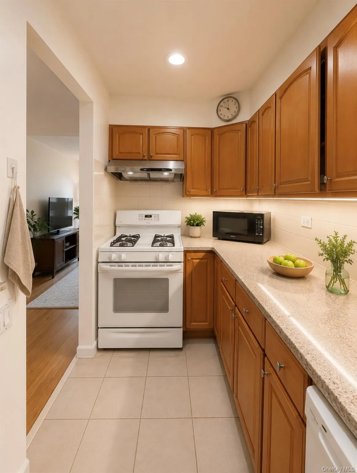 14470 41st Avenue, New York, NY, 1 Bedroom Bedrooms, 4 Rooms Rooms,1 BathroomBathrooms,Residential,For Rent,41st,0,1021043 14470 41st Avenue, New York, NY, 1 Bedroom Bedrooms, 4 Rooms Rooms,1 BathroomBathrooms,Residential,For Rent,41st,0,1021043