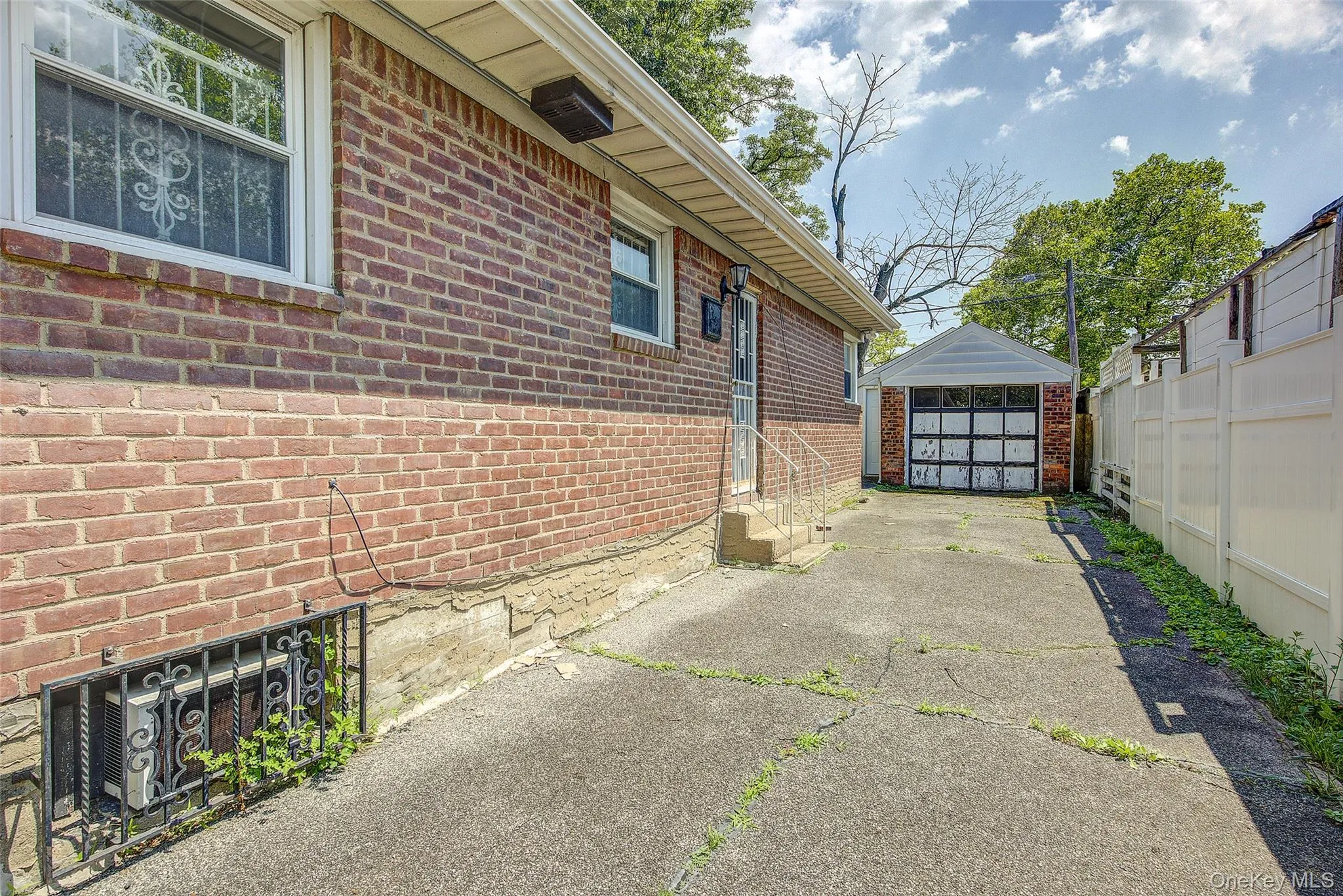 227-12 53rd Avenue, New York, NY, 3 Bedrooms Bedrooms, 6 Rooms Rooms,2 BathroomsBathrooms,Residential,For Rent,53rd,0,1021045 227-12 53rd Avenue, New York, NY, 3 Bedrooms Bedrooms, 6 Rooms Rooms,2 BathroomsBathrooms,Residential,For Rent,53rd,0,1021045