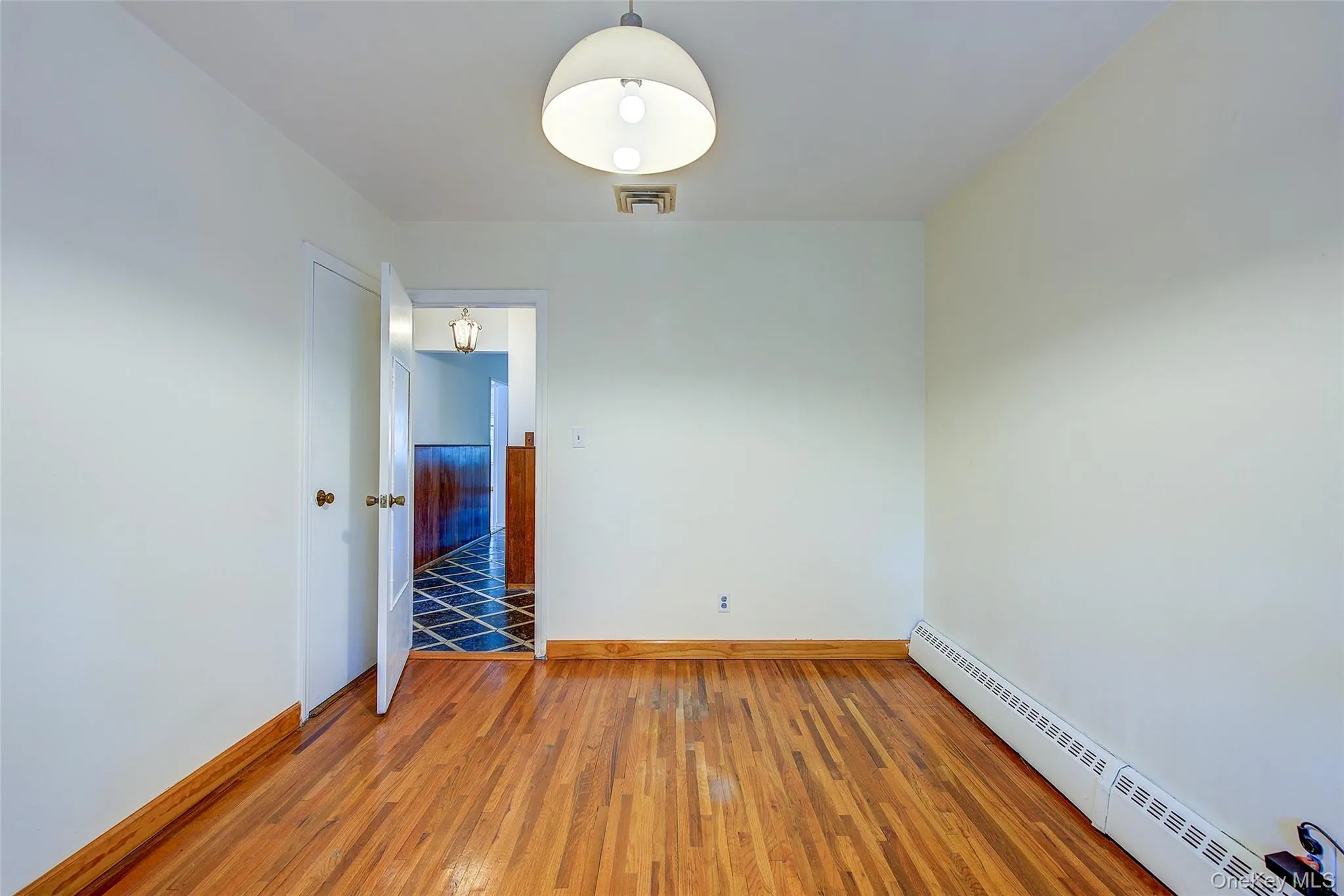 227-12 53rd Avenue, New York, NY, 3 Bedrooms Bedrooms, 6 Rooms Rooms,2 BathroomsBathrooms,Residential,For Rent,53rd,0,1021045 227-12 53rd Avenue, New York, NY, 3 Bedrooms Bedrooms, 6 Rooms Rooms,2 BathroomsBathrooms,Residential,For Rent,53rd,0,1021045