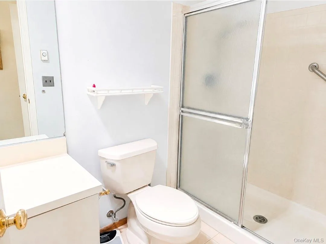 113 Revere Drive, Islip, NY, 2 Bedrooms Bedrooms, 5 Rooms Rooms,2 BathroomsBathrooms,Residential,For Rent,Revere,0,1021047 113 Revere Drive, Islip, NY, 2 Bedrooms Bedrooms, 5 Rooms Rooms,2 BathroomsBathrooms,Residential,For Rent,Revere,0,1021047