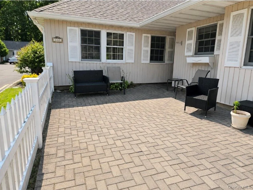 113 Revere Drive, Islip, NY, 2 Bedrooms Bedrooms, 5 Rooms Rooms,2 BathroomsBathrooms,Residential,For Rent,Revere,0,1021047 113 Revere Drive, Islip, NY, 2 Bedrooms Bedrooms, 5 Rooms Rooms,2 BathroomsBathrooms,Residential,For Rent,Revere,0,1021047