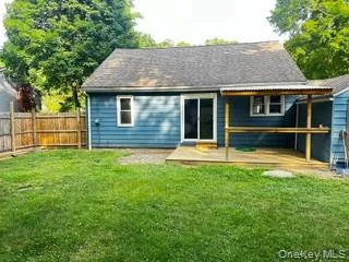 13 Stanley Street, Poughkeepsie (town), NY, 3 Bedrooms Bedrooms, 7 Rooms Rooms,1 BathroomBathrooms,Residential Lease,For Rent,Stanley,0,1021049 13 Stanley Street, Poughkeepsie (town), NY, 3 Bedrooms Bedrooms, 7 Rooms Rooms,1 BathroomBathrooms,Residential Lease,For Rent,Stanley,0,1021049