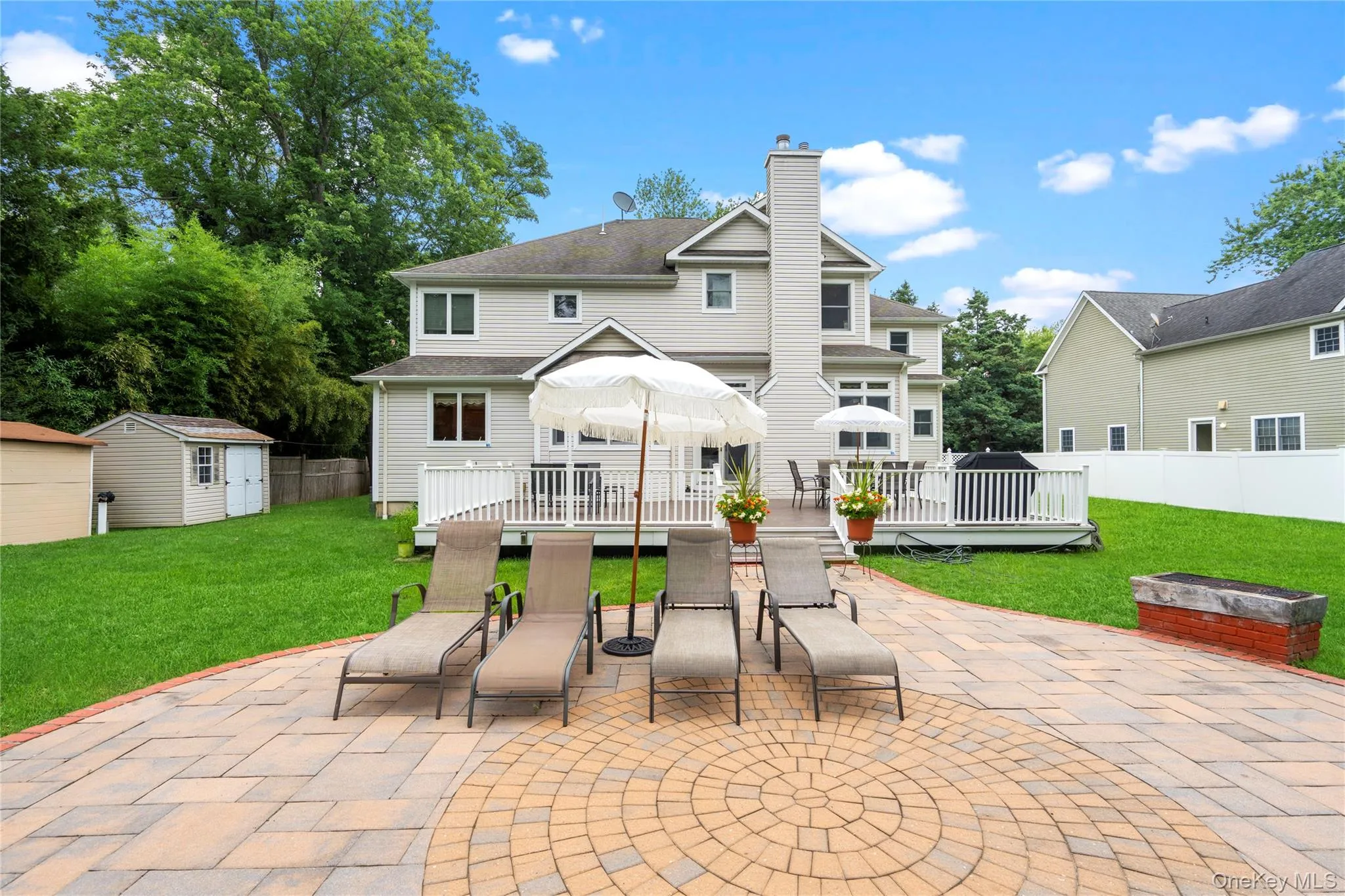90 Meadow Glen Road, Smithtown, NY, 4 Bedrooms Bedrooms, 12 Rooms Rooms,3 BathroomsBathrooms,Residential,For Rent,Meadow Glen,0,1021060 90 Meadow Glen Road, Smithtown, NY, 4 Bedrooms Bedrooms, 12 Rooms Rooms,3 BathroomsBathrooms,Residential,For Rent,Meadow Glen,0,1021060