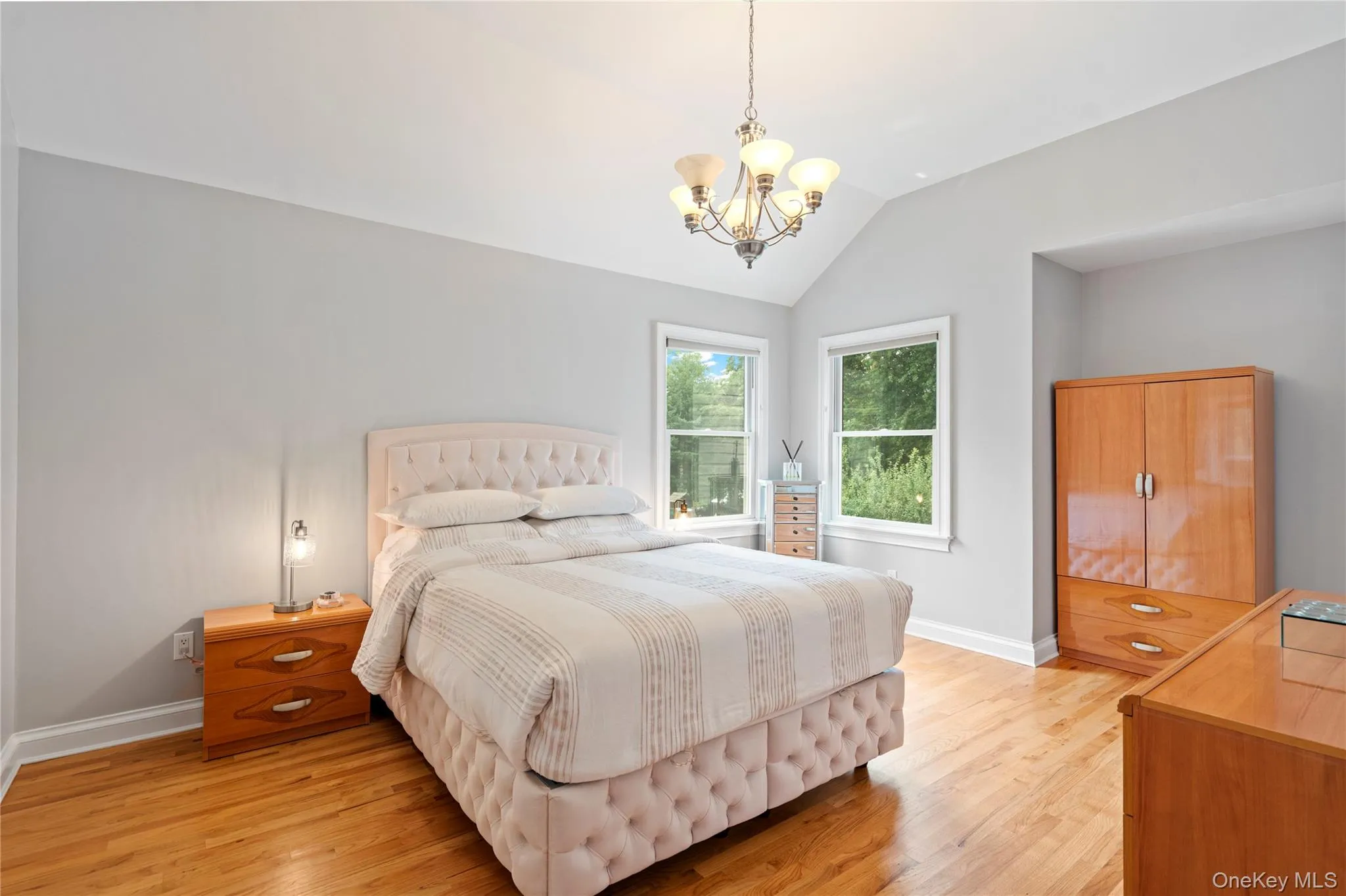 90 Meadow Glen Road, Smithtown, NY, 4 Bedrooms Bedrooms, 12 Rooms Rooms,3 BathroomsBathrooms,Residential,For Rent,Meadow Glen,0,1021060 90 Meadow Glen Road, Smithtown, NY, 4 Bedrooms Bedrooms, 12 Rooms Rooms,3 BathroomsBathrooms,Residential,For Rent,Meadow Glen,0,1021060