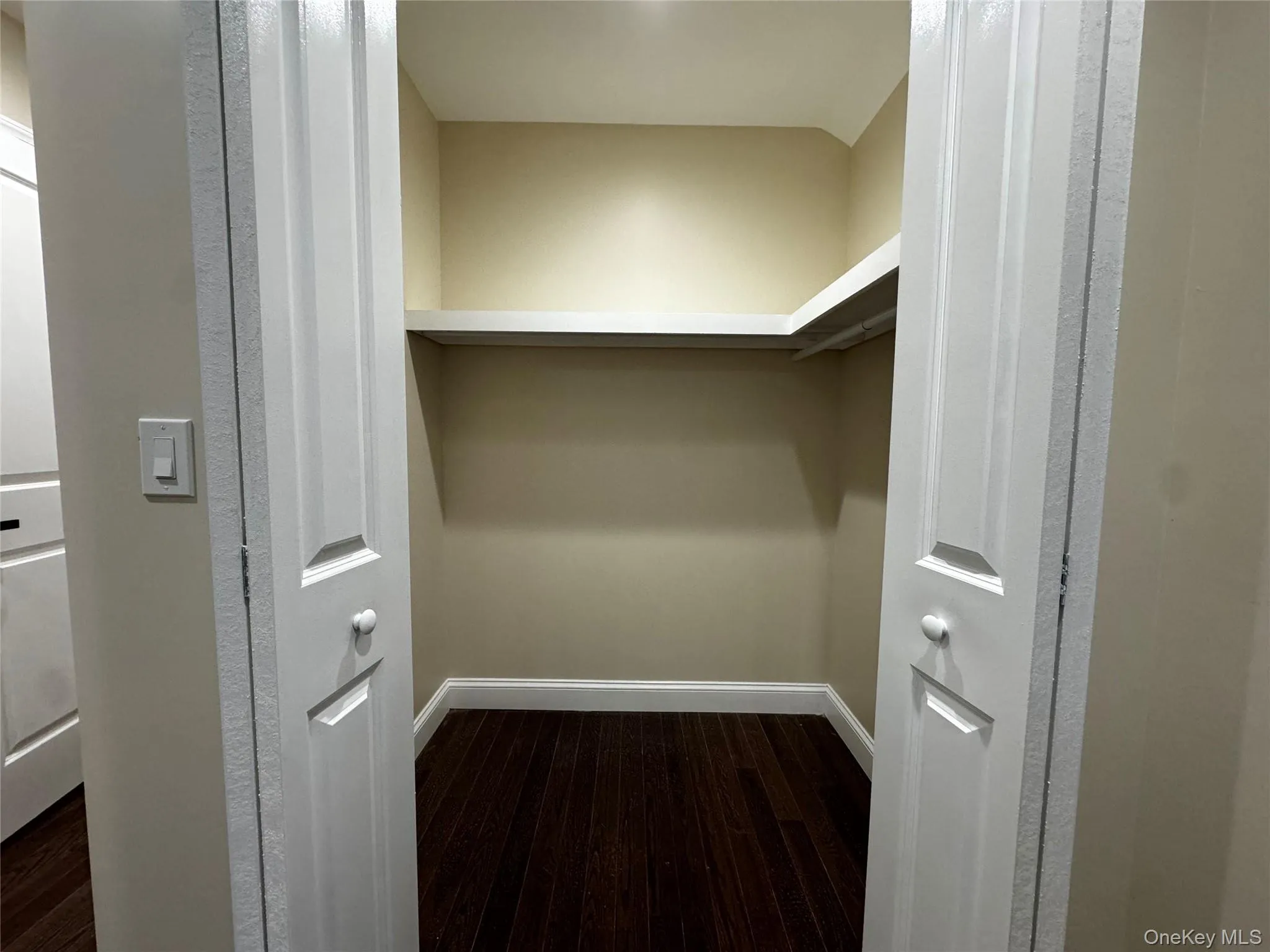 418 Beach 38th Street, New York, NY, 3 Bedrooms Bedrooms, 4 Rooms Rooms,2 BathroomsBathrooms,Residential Lease,For Rent,Beach 38th,0,1021061 418 Beach 38th Street, New York, NY, 3 Bedrooms Bedrooms, 4 Rooms Rooms,2 BathroomsBathrooms,Residential Lease,For Rent,Beach 38th,0,1021061