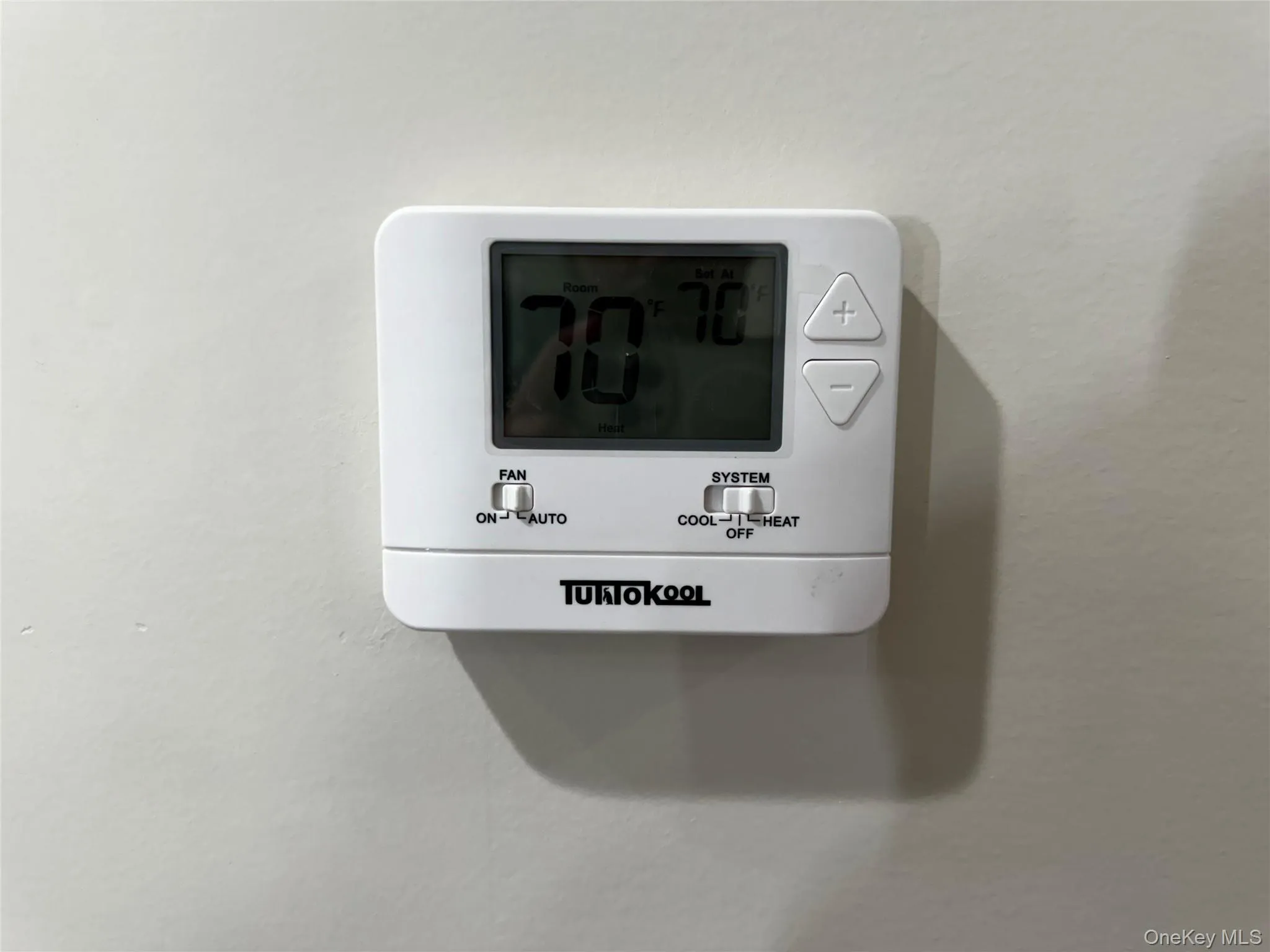 418 Beach 38th Street, New York, NY, 3 Bedrooms Bedrooms, 4 Rooms Rooms,2 BathroomsBathrooms,Residential Lease,For Rent,Beach 38th,0,1021061 418 Beach 38th Street, New York, NY, 3 Bedrooms Bedrooms, 4 Rooms Rooms,2 BathroomsBathrooms,Residential Lease,For Rent,Beach 38th,0,1021061