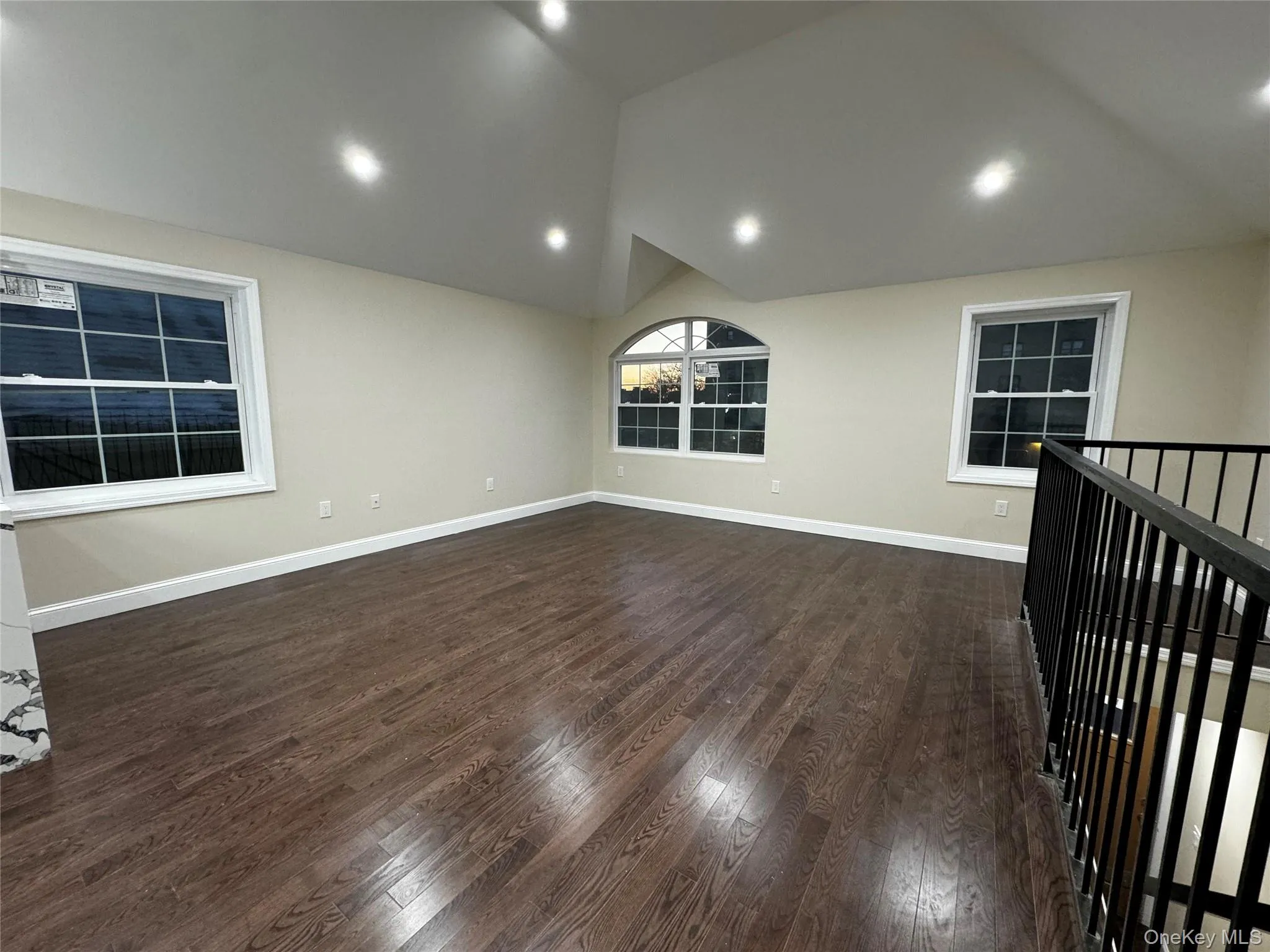 418 Beach 38th Street, New York, NY, 3 Bedrooms Bedrooms, 4 Rooms Rooms,2 BathroomsBathrooms,Residential Lease,For Rent,Beach 38th,0,1021061 418 Beach 38th Street, New York, NY, 3 Bedrooms Bedrooms, 4 Rooms Rooms,2 BathroomsBathrooms,Residential Lease,For Rent,Beach 38th,0,1021061
