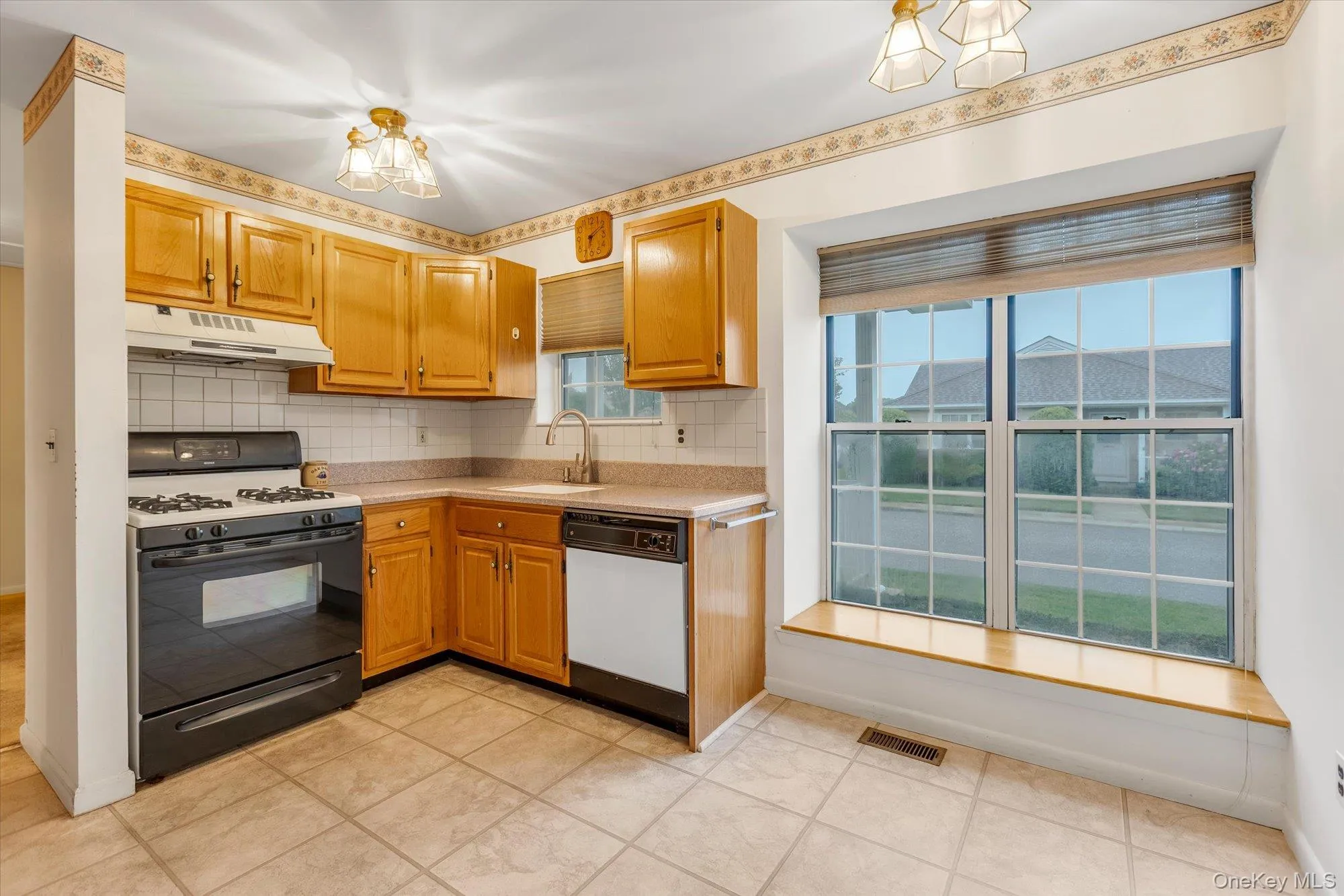 7 Daria Drive, Islip, NY, 2 Bedrooms Bedrooms, 5 Rooms Rooms,2 BathroomsBathrooms,Residential,For Rent,Daria,0,1021064 7 Daria Drive, Islip, NY, 2 Bedrooms Bedrooms, 5 Rooms Rooms,2 BathroomsBathrooms,Residential,For Rent,Daria,0,1021064