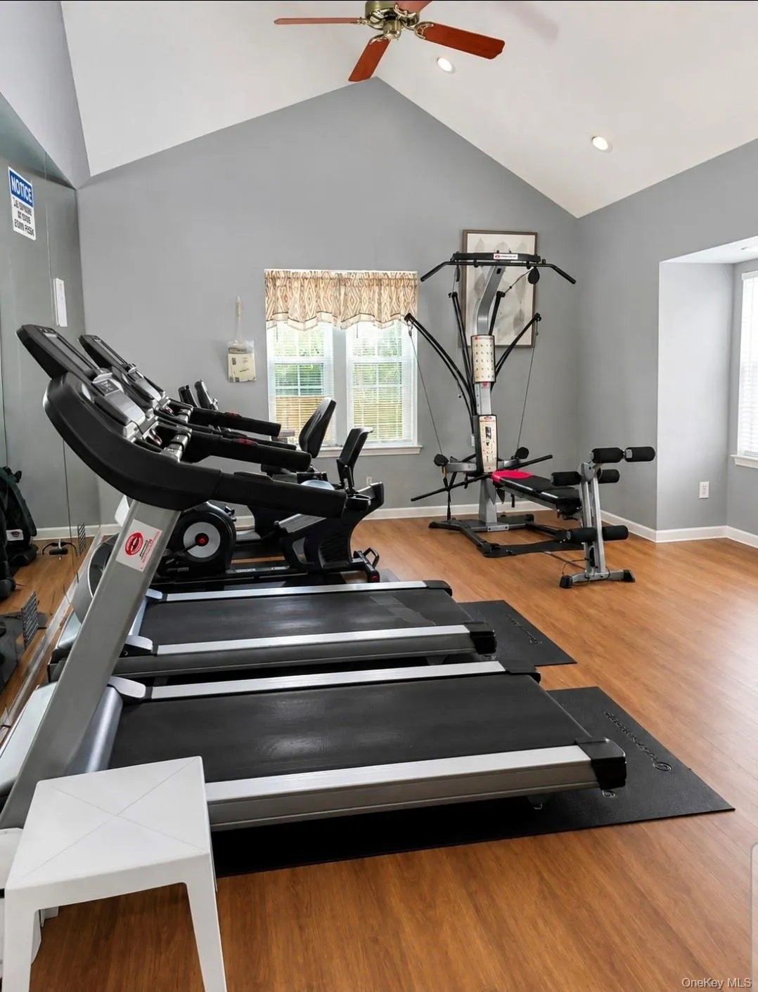 7 Daria Drive, Islip, NY, 2 Bedrooms Bedrooms, 5 Rooms Rooms,2 BathroomsBathrooms,Residential,For Rent,Daria,0,1021064 7 Daria Drive, Islip, NY, 2 Bedrooms Bedrooms, 5 Rooms Rooms,2 BathroomsBathrooms,Residential,For Rent,Daria,0,1021064