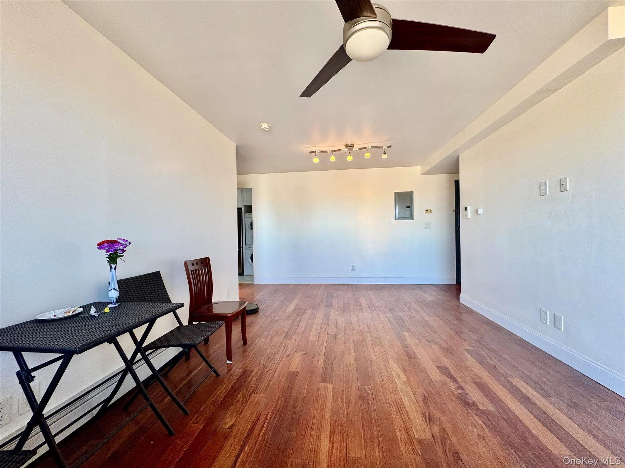 13226 Avery Avenue, New York, NY, 2 Bedrooms Bedrooms, 6 Rooms Rooms,2 BathroomsBathrooms,Residential Lease,For Rent,Avery,0,1021067 13226 Avery Avenue, New York, NY, 2 Bedrooms Bedrooms, 6 Rooms Rooms,2 BathroomsBathrooms,Residential Lease,For Rent,Avery,0,1021067