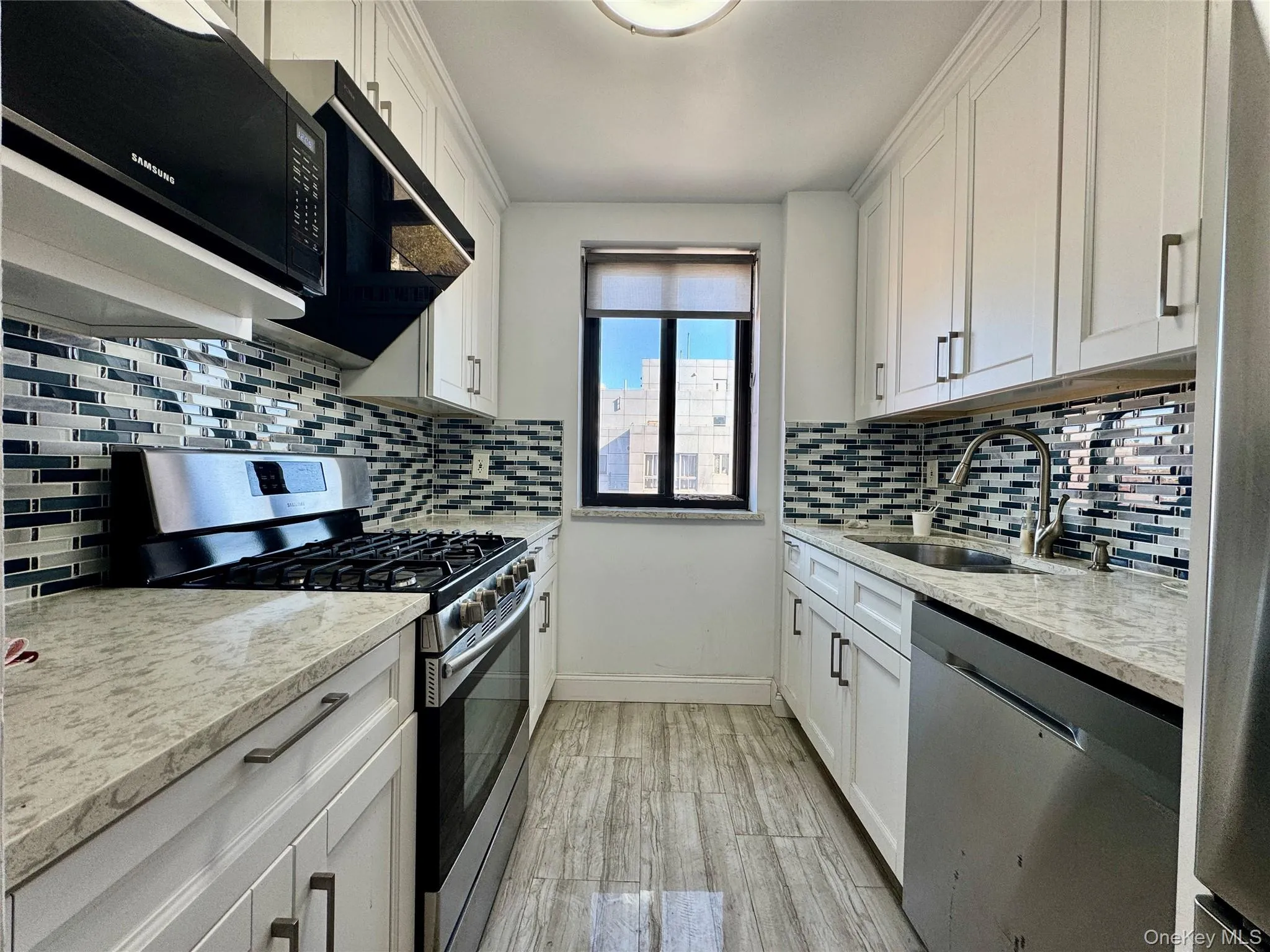 13226 Avery Avenue, New York, NY, 2 Bedrooms Bedrooms, 6 Rooms Rooms,2 BathroomsBathrooms,Residential Lease,For Rent,Avery,0,1021067 13226 Avery Avenue, New York, NY, 2 Bedrooms Bedrooms, 6 Rooms Rooms,2 BathroomsBathrooms,Residential Lease,For Rent,Avery,0,1021067