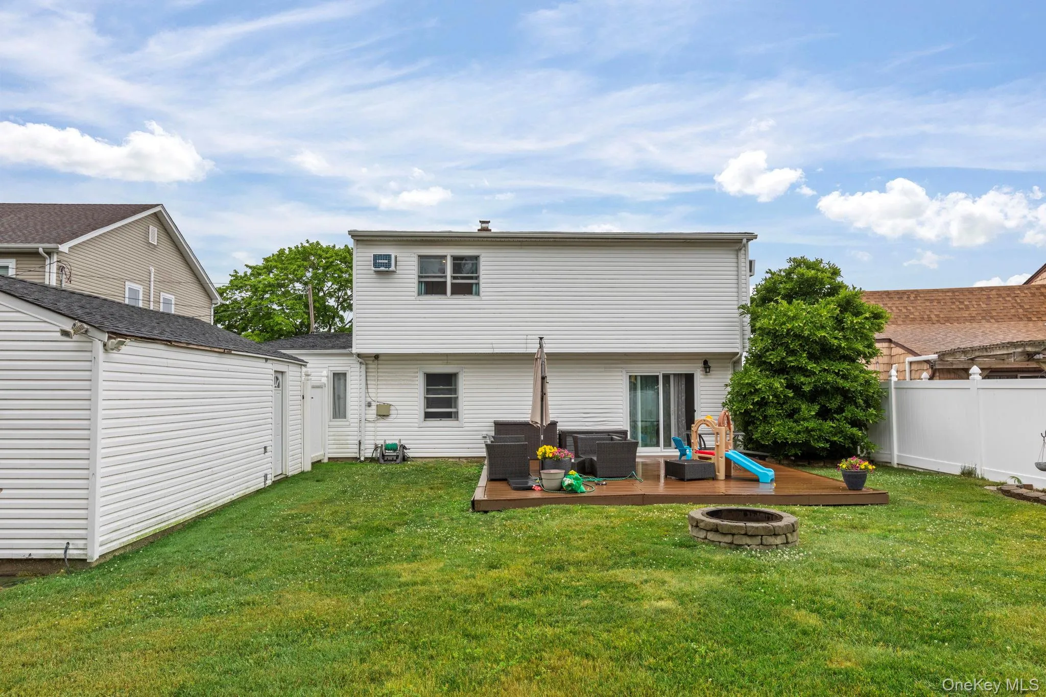 149 Coach Lane, Hempstead, NY, 4 Bedrooms Bedrooms, 10 Rooms Rooms,2 BathroomsBathrooms,Residential,For Rent,Coach,0,1021069 149 Coach Lane, Hempstead, NY, 4 Bedrooms Bedrooms, 10 Rooms Rooms,2 BathroomsBathrooms,Residential,For Rent,Coach,0,1021069