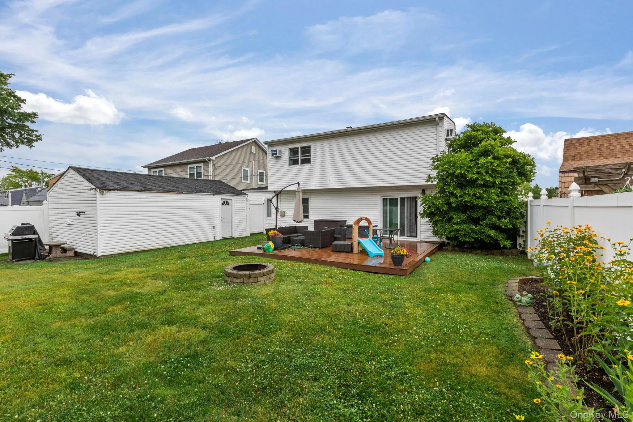 149 Coach Lane, Hempstead, NY, 4 Bedrooms Bedrooms, 10 Rooms Rooms,2 BathroomsBathrooms,Residential,For Rent,Coach,0,1021069 149 Coach Lane, Hempstead, NY, 4 Bedrooms Bedrooms, 10 Rooms Rooms,2 BathroomsBathrooms,Residential,For Rent,Coach,0,1021069