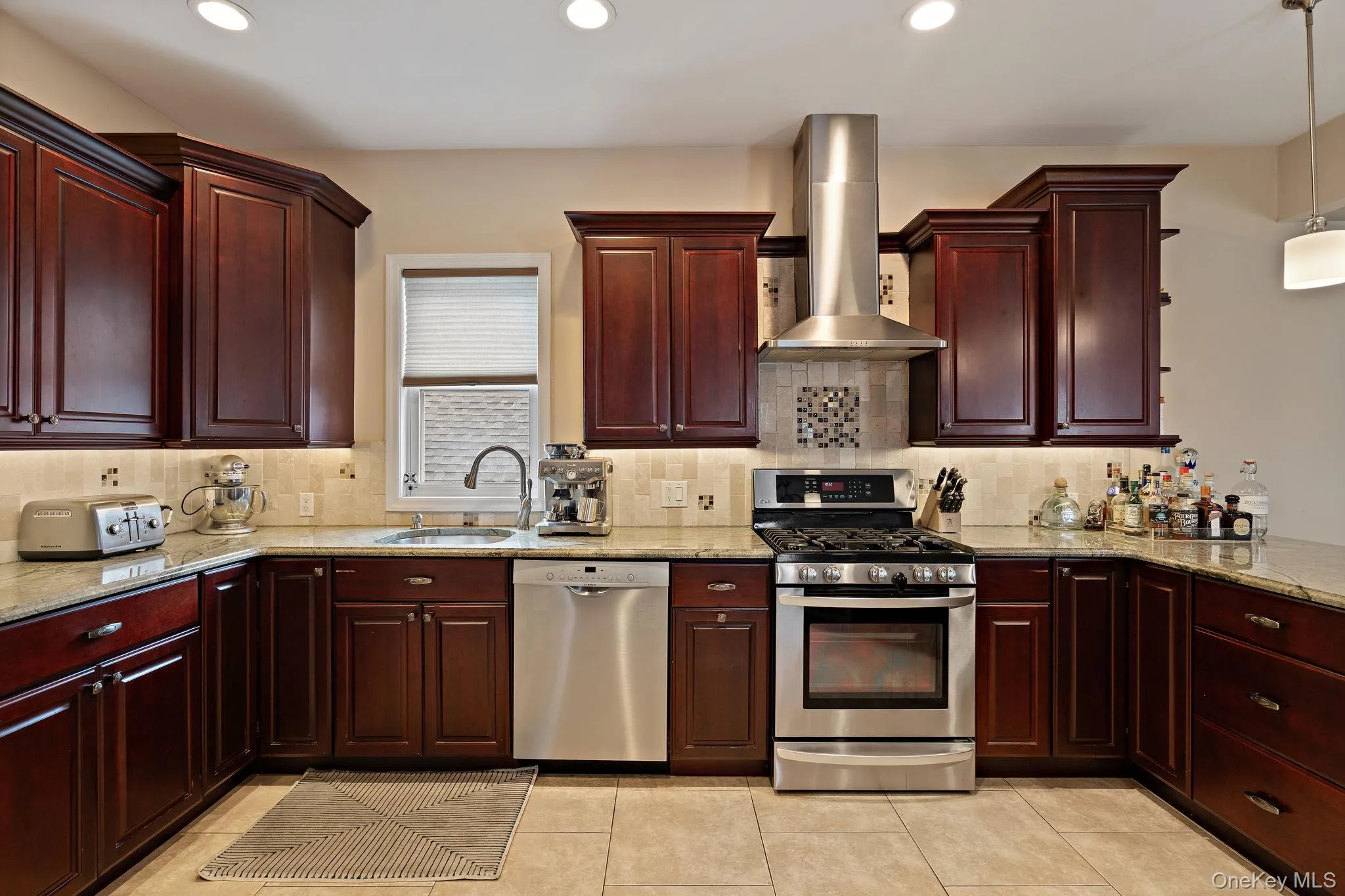 46 Wyoming Avenue, Long Beach, NY, 2 Bedrooms Bedrooms, 8 Rooms Rooms,2 BathroomsBathrooms,Residential,For Rent,Wyoming,0,1021073 46 Wyoming Avenue, Long Beach, NY, 2 Bedrooms Bedrooms, 8 Rooms Rooms,2 BathroomsBathrooms,Residential,For Rent,Wyoming,0,1021073