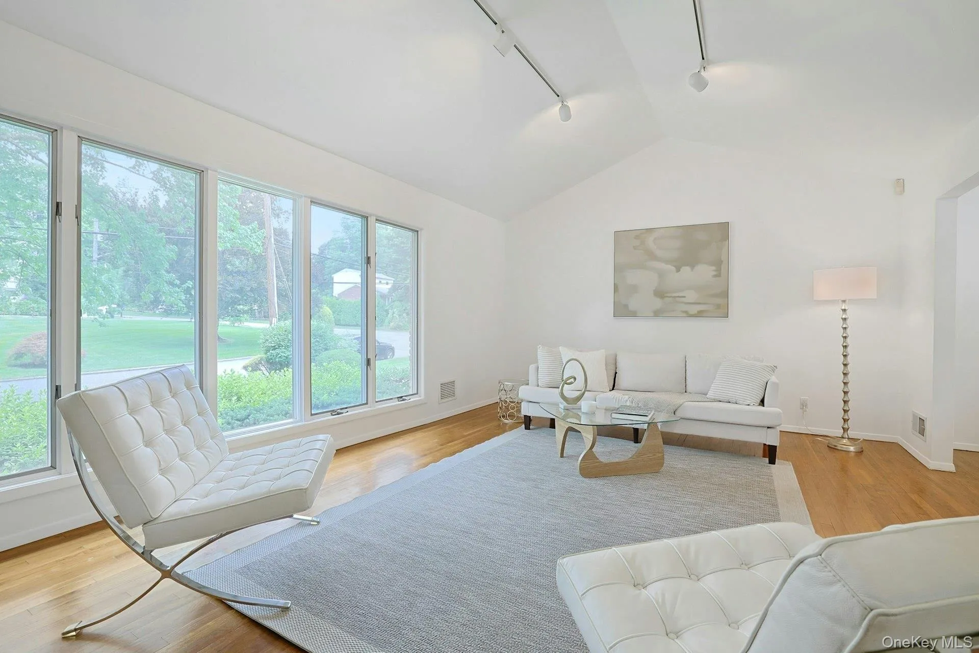 67 Belleau Avenue, New Rochelle, NY, 3 Bedrooms Bedrooms, 7 Rooms Rooms,2 BathroomsBathrooms,Residential,For Rent,Belleau,0,1021075 67 Belleau Avenue, New Rochelle, NY, 3 Bedrooms Bedrooms, 7 Rooms Rooms,2 BathroomsBathrooms,Residential,For Rent,Belleau,0,1021075