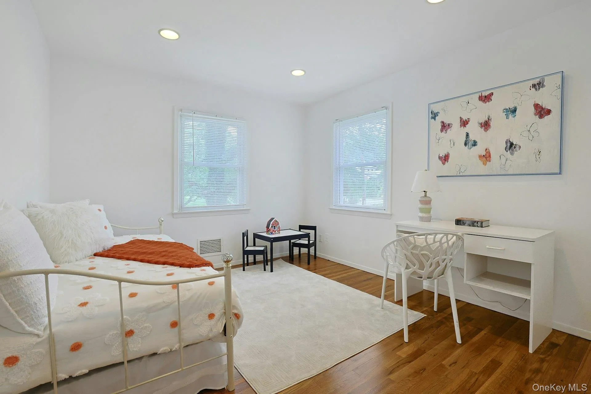 67 Belleau Avenue, New Rochelle, NY, 3 Bedrooms Bedrooms, 7 Rooms Rooms,2 BathroomsBathrooms,Residential,For Rent,Belleau,0,1021075 67 Belleau Avenue, New Rochelle, NY, 3 Bedrooms Bedrooms, 7 Rooms Rooms,2 BathroomsBathrooms,Residential,For Rent,Belleau,0,1021075