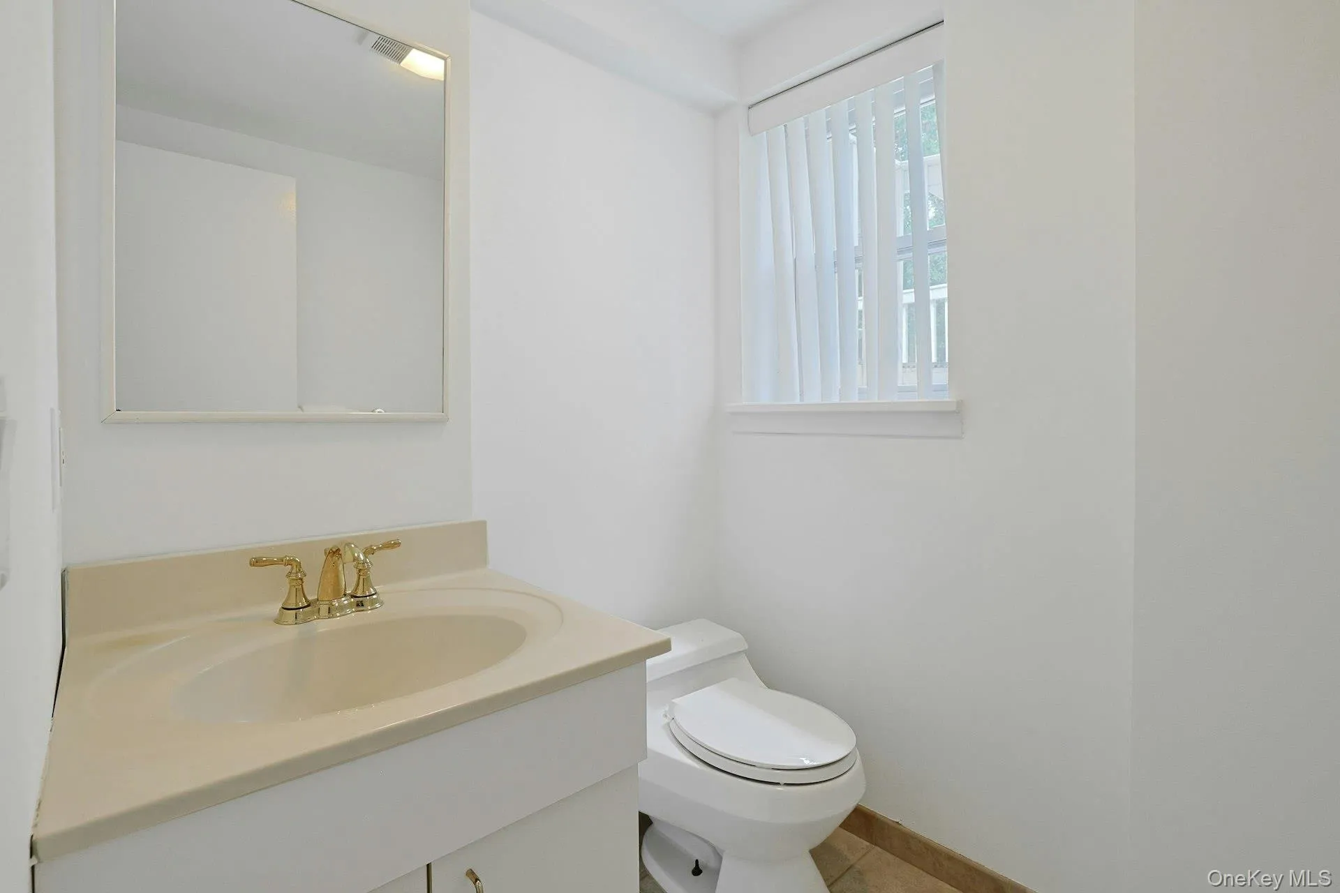 67 Belleau Avenue, New Rochelle, NY, 3 Bedrooms Bedrooms, 7 Rooms Rooms,2 BathroomsBathrooms,Residential,For Rent,Belleau,0,1021075 67 Belleau Avenue, New Rochelle, NY, 3 Bedrooms Bedrooms, 7 Rooms Rooms,2 BathroomsBathrooms,Residential,For Rent,Belleau,0,1021075