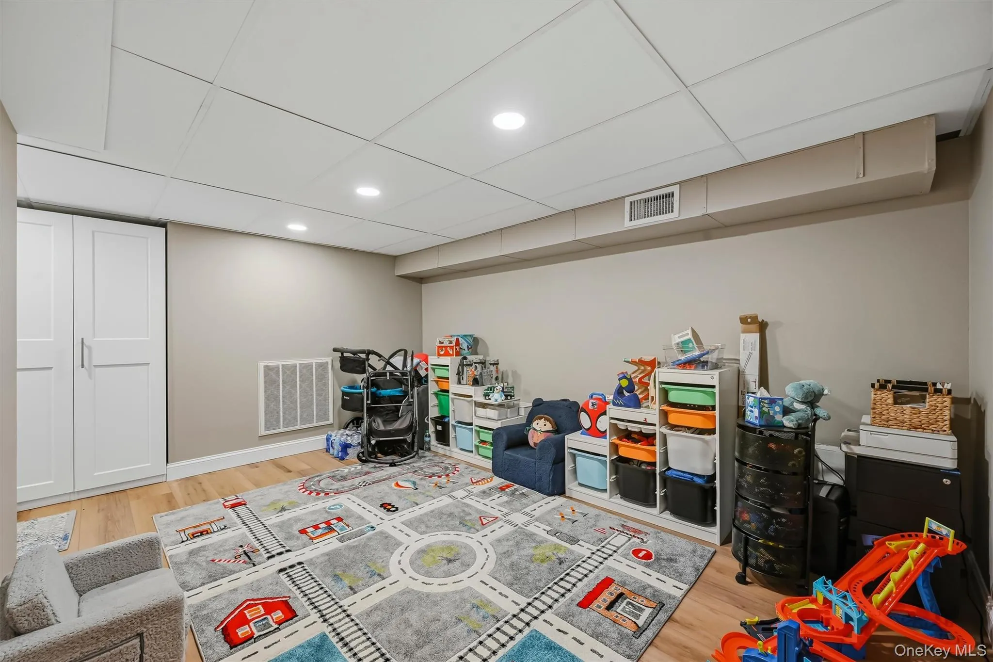 28 Maple Avenue, Goshen, NY, 3 Bedrooms Bedrooms, 8 Rooms Rooms,2 BathroomsBathrooms,Residential,For Rent,Maple,0,1021076 28 Maple Avenue, Goshen, NY, 3 Bedrooms Bedrooms, 8 Rooms Rooms,2 BathroomsBathrooms,Residential,For Rent,Maple,0,1021076