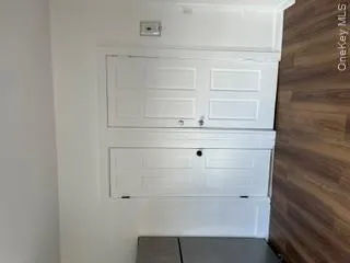 1262 New York Avenue, Huntington, NY, 1 Bedroom Bedrooms, 3 Rooms Rooms,1 BathroomBathrooms,Residential Lease,For Rent,New York,0,1021081 1262 New York Avenue, Huntington, NY, 1 Bedroom Bedrooms, 3 Rooms Rooms,1 BathroomBathrooms,Residential Lease,For Rent,New York,0,1021081
