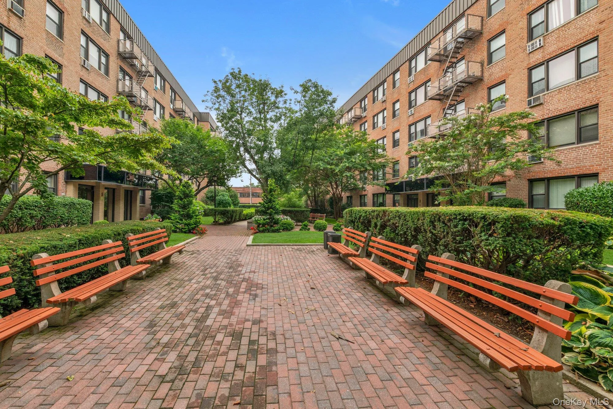 3 Birchwood Court, North Hempstead, NY, 1 Bedroom Bedrooms, 5 Rooms Rooms,1 BathroomBathrooms,Residential,For Rent,Birchwood,0,1021082 3 Birchwood Court, North Hempstead, NY, 1 Bedroom Bedrooms, 5 Rooms Rooms,1 BathroomBathrooms,Residential,For Rent,Birchwood,0,1021082