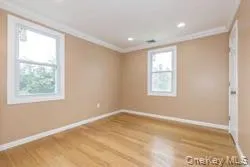 79 Onderdonk Avenue, North Hempstead, NY, 2 Bedrooms Bedrooms, 5 Rooms Rooms,1 BathroomBathrooms,Residential Lease,For Rent,Onderdonk,0,1021086 79 Onderdonk Avenue, North Hempstead, NY, 2 Bedrooms Bedrooms, 5 Rooms Rooms,1 BathroomBathrooms,Residential Lease,For Rent,Onderdonk,0,1021086