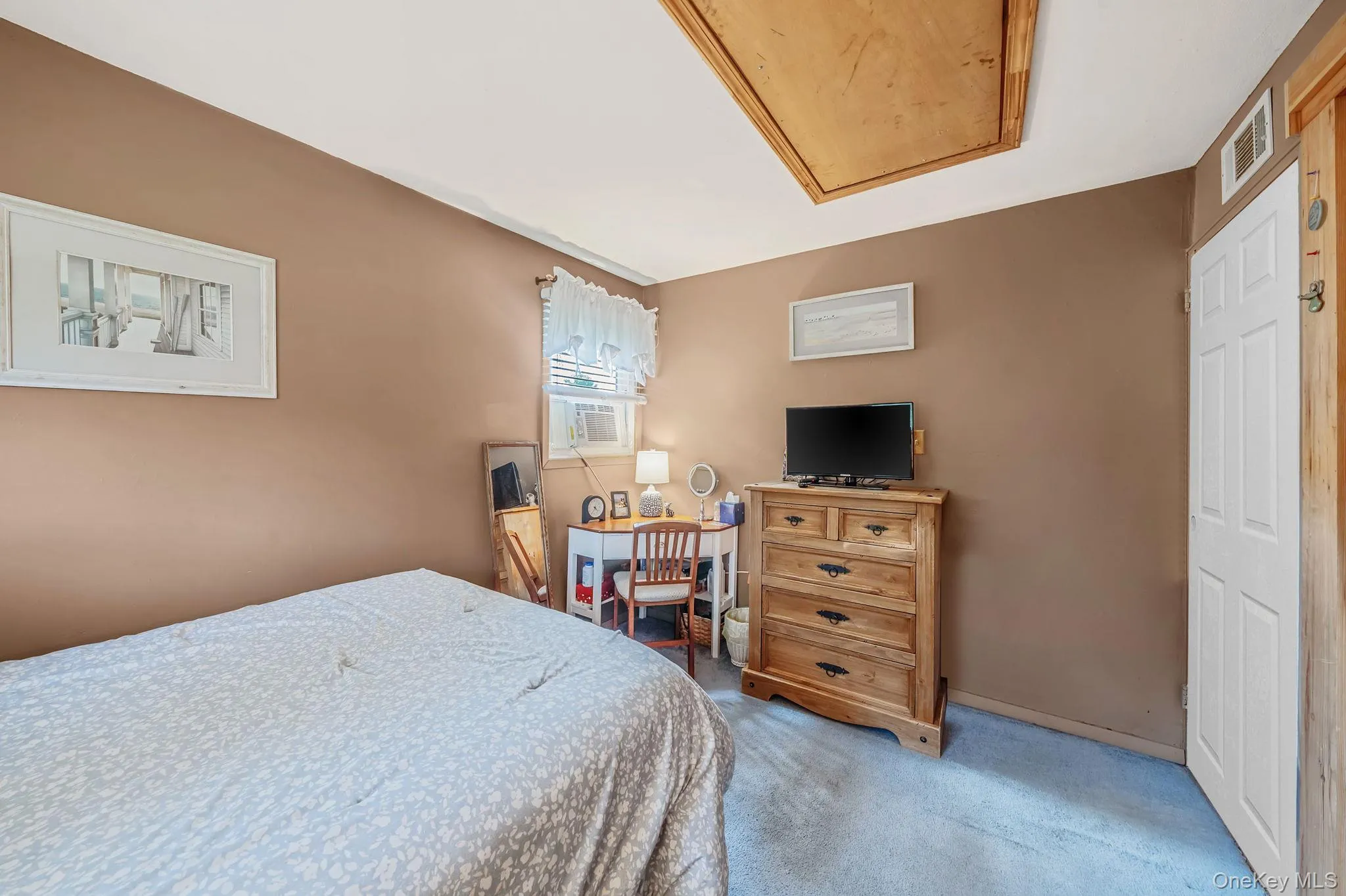 22 Jane Street, Brookhaven, NY, 3 Bedrooms Bedrooms, 7 Rooms Rooms,1 BathroomBathrooms,Residential,For Rent,Jane,0,1021089 22 Jane Street, Brookhaven, NY, 3 Bedrooms Bedrooms, 7 Rooms Rooms,1 BathroomBathrooms,Residential,For Rent,Jane,0,1021089