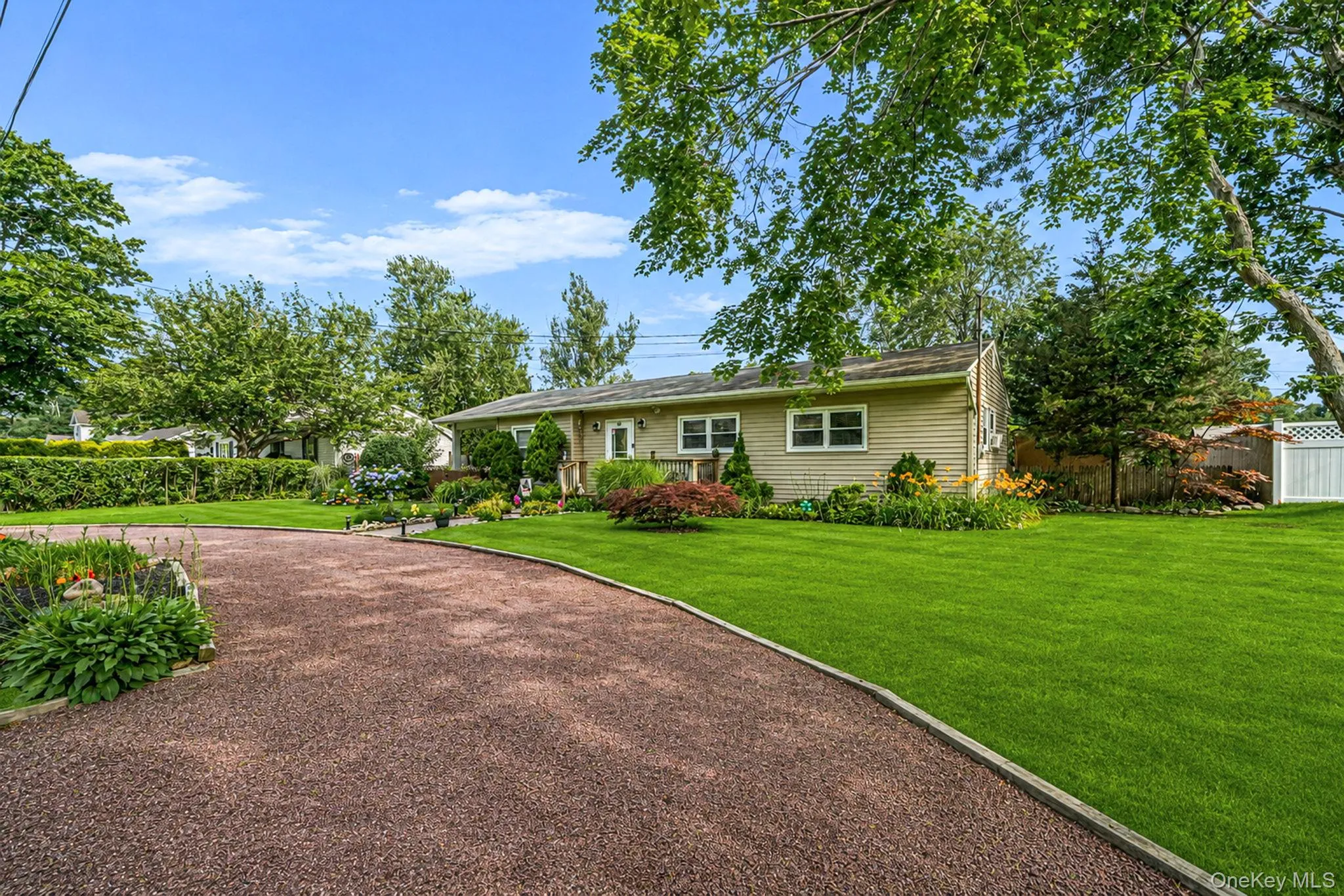 22 Jane Street, Brookhaven, NY, 3 Bedrooms Bedrooms, 7 Rooms Rooms,1 BathroomBathrooms,Residential,For Rent,Jane,0,1021089 22 Jane Street, Brookhaven, NY, 3 Bedrooms Bedrooms, 7 Rooms Rooms,1 BathroomBathrooms,Residential,For Rent,Jane,0,1021089