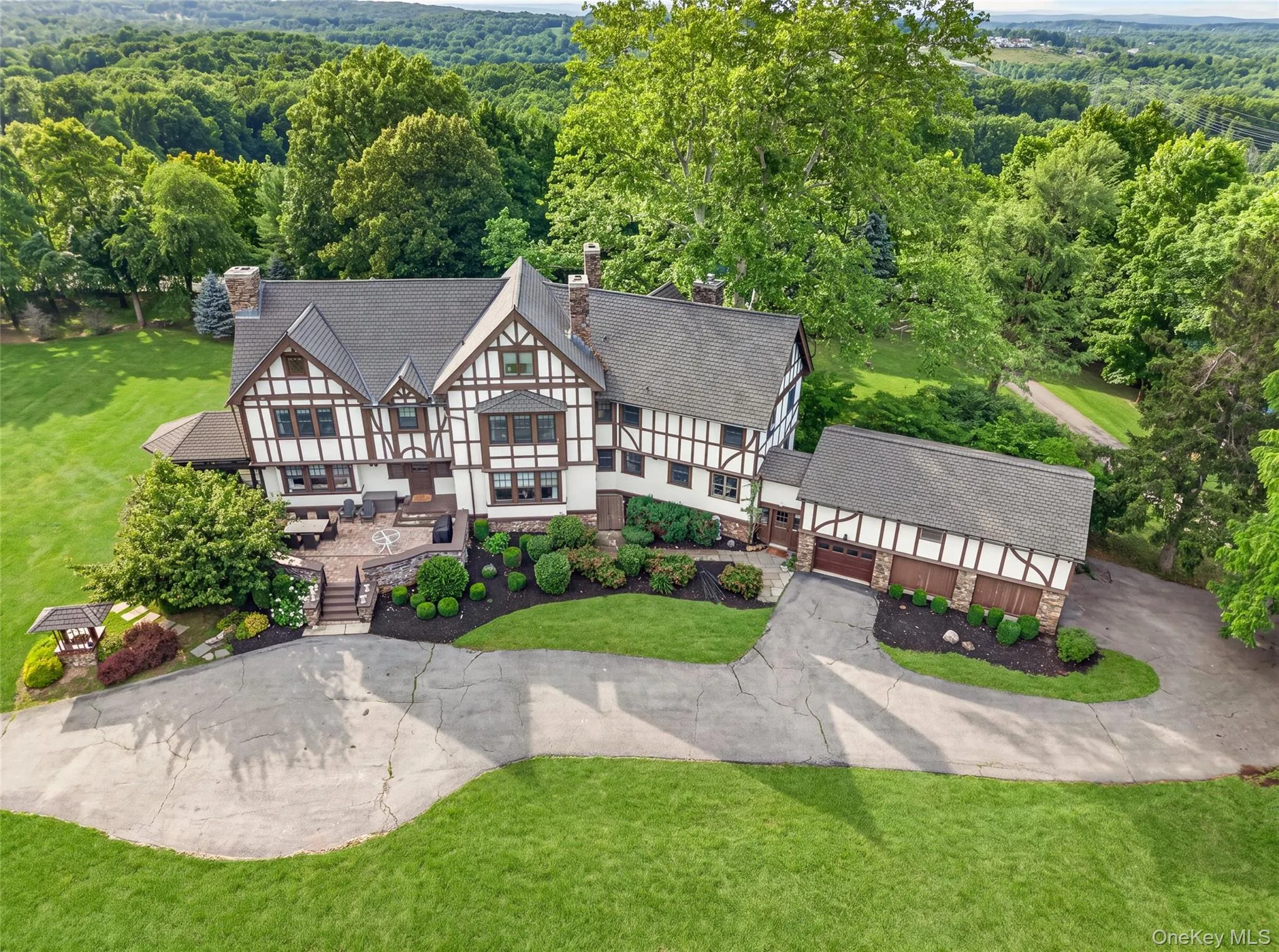 155 Arcadia Road, Goshen, NY, 18 Bedrooms Bedrooms, 40 Rooms Rooms,10 BathroomsBathrooms,Residential,For Rent,Arcadia,0,1021095 155 Arcadia Road, Goshen, NY, 18 Bedrooms Bedrooms, 40 Rooms Rooms,10 BathroomsBathrooms,Residential,For Rent,Arcadia,0,1021095