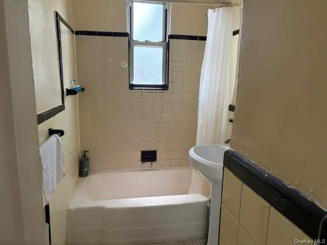 Bathroom Bathroom