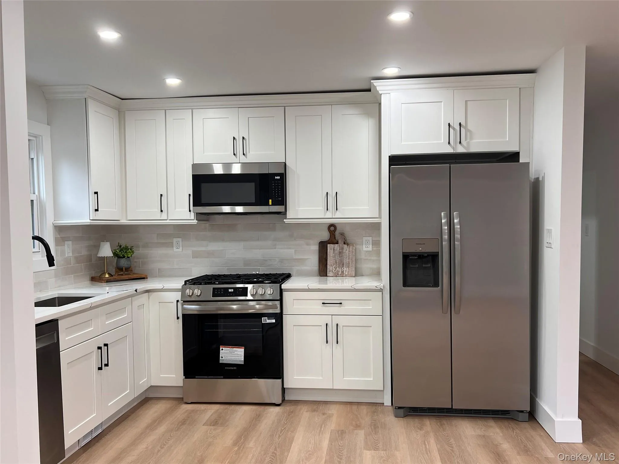 501 Hawkins Road, Brookhaven, NY, 4 Bedrooms Bedrooms, 7 Rooms Rooms,2 BathroomsBathrooms,Residential,For Rent,Hawkins,0,1021098 501 Hawkins Road, Brookhaven, NY, 4 Bedrooms Bedrooms, 7 Rooms Rooms,2 BathroomsBathrooms,Residential,For Rent,Hawkins,0,1021098