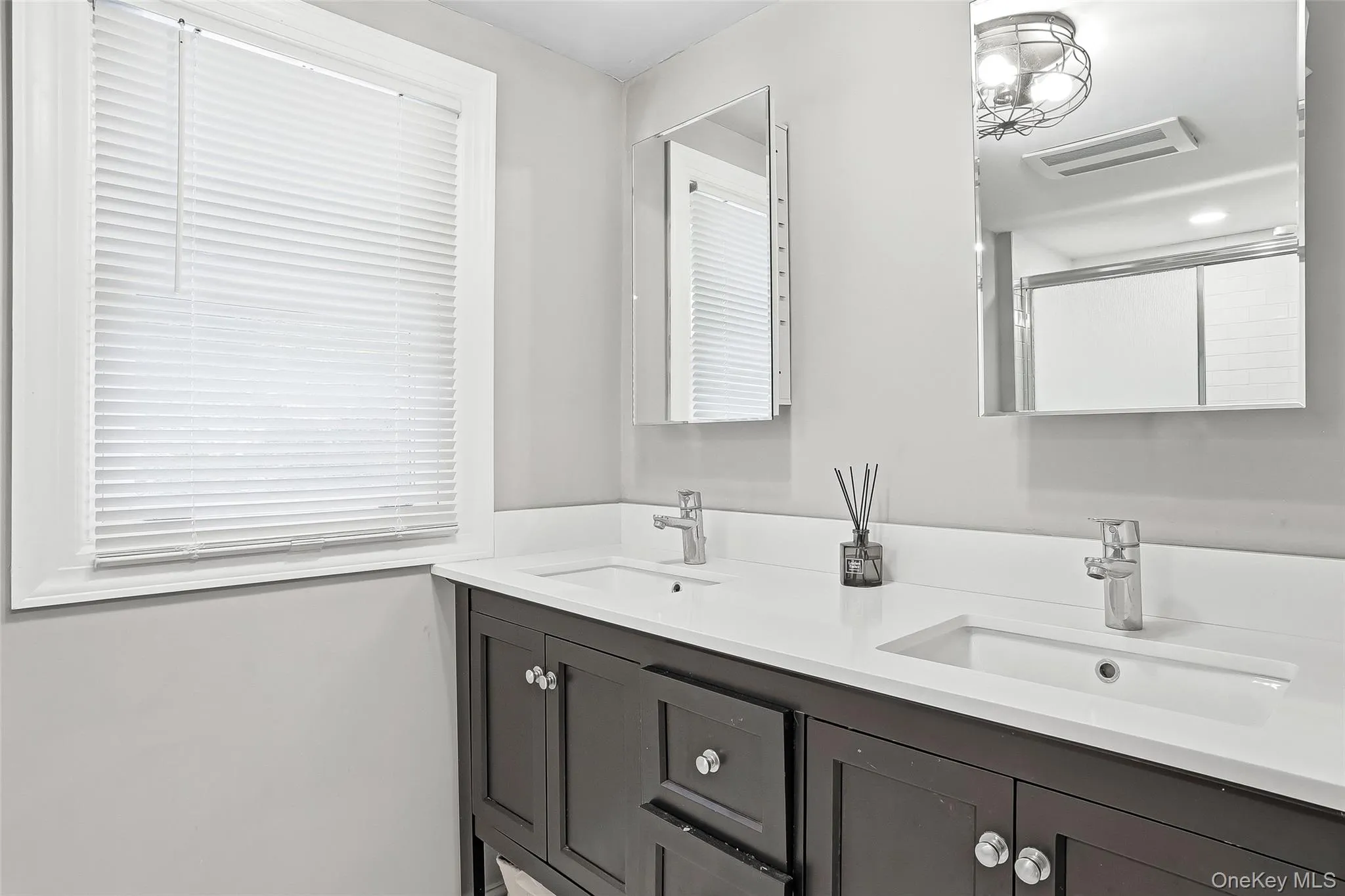 109 Chelsea Road, Wappinger, NY, 4 Bedrooms Bedrooms, 9 Rooms Rooms,2 BathroomsBathrooms,Residential,For Rent,Chelsea,0,1021101 109 Chelsea Road, Wappinger, NY, 4 Bedrooms Bedrooms, 9 Rooms Rooms,2 BathroomsBathrooms,Residential,For Rent,Chelsea,0,1021101