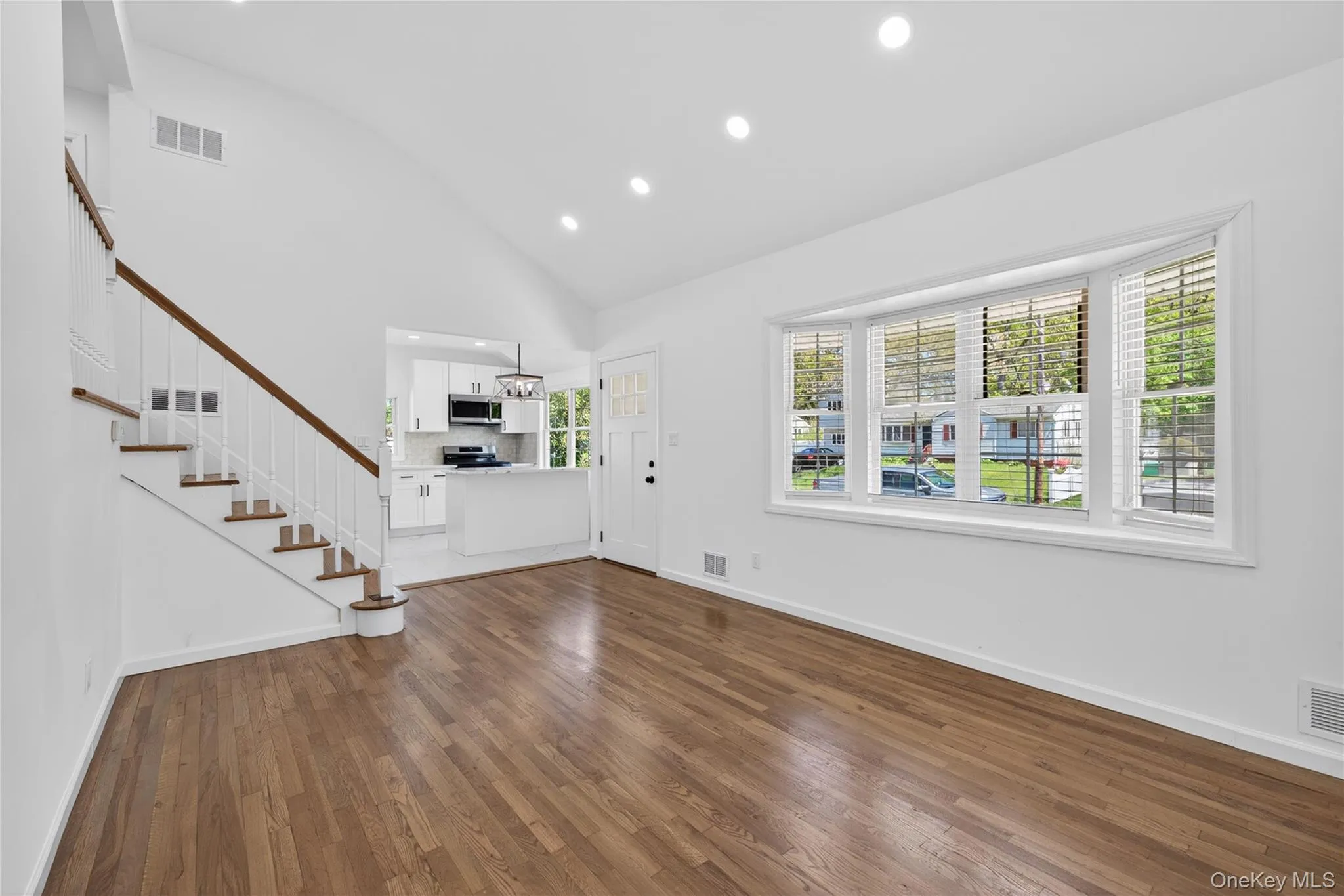 23 Champlain Street, Brookhaven, NY, 3 Bedrooms Bedrooms, 9 Rooms Rooms,2 BathroomsBathrooms,Residential,For Rent,Champlain,0,1021103 23 Champlain Street, Brookhaven, NY, 3 Bedrooms Bedrooms, 9 Rooms Rooms,2 BathroomsBathrooms,Residential,For Rent,Champlain,0,1021103