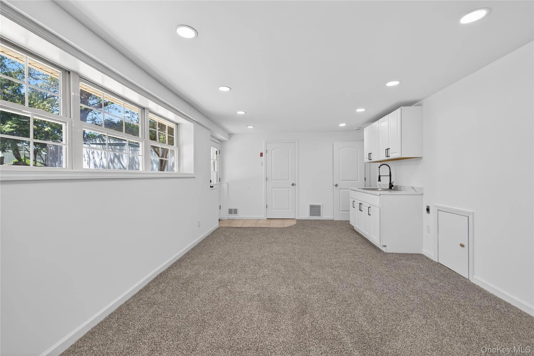 23 Champlain Street, Brookhaven, NY, 3 Bedrooms Bedrooms, 9 Rooms Rooms,2 BathroomsBathrooms,Residential,For Rent,Champlain,0,1021103 23 Champlain Street, Brookhaven, NY, 3 Bedrooms Bedrooms, 9 Rooms Rooms,2 BathroomsBathrooms,Residential,For Rent,Champlain,0,1021103