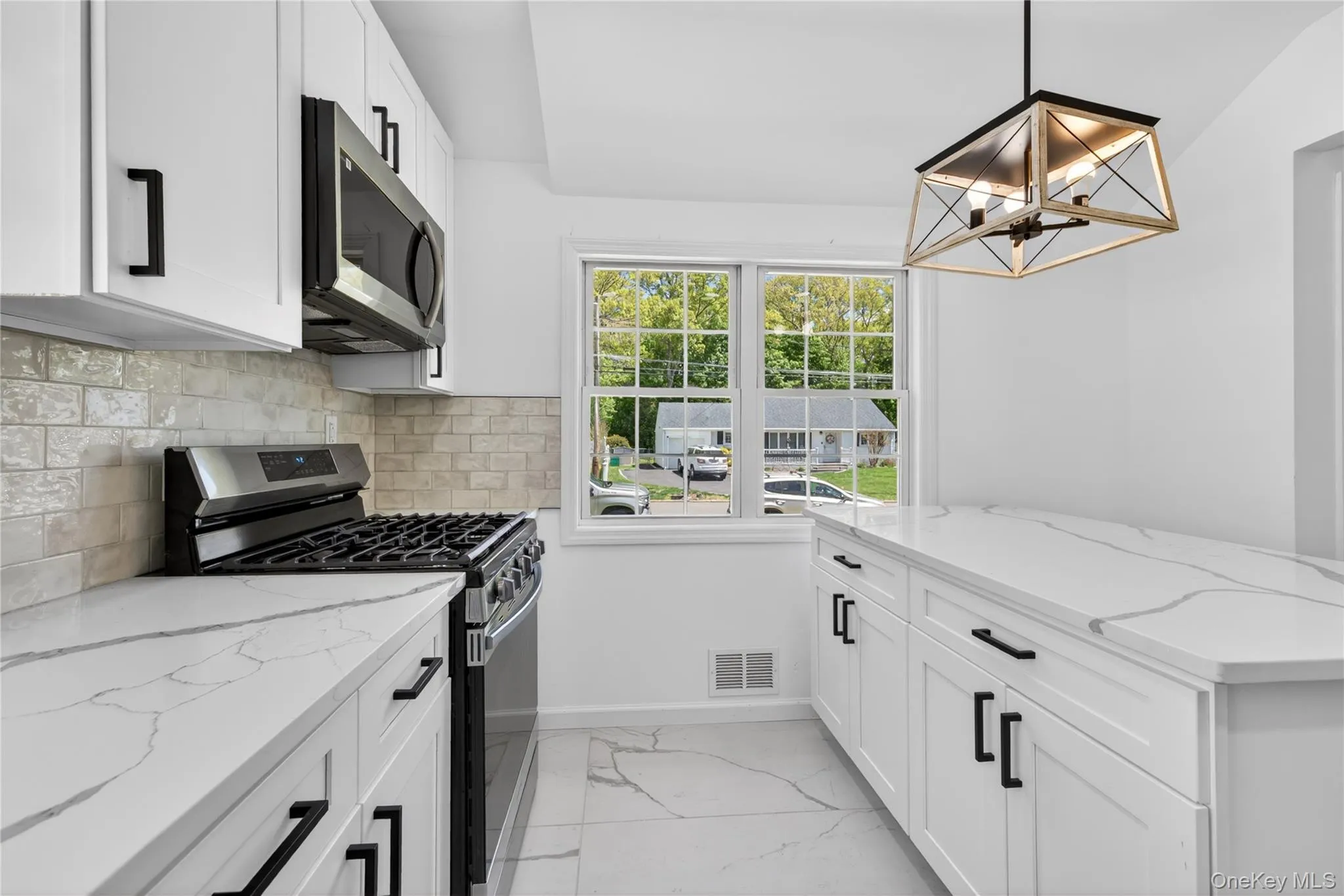 23 Champlain Street, Brookhaven, NY, 3 Bedrooms Bedrooms, 9 Rooms Rooms,2 BathroomsBathrooms,Residential,For Rent,Champlain,0,1021103 23 Champlain Street, Brookhaven, NY, 3 Bedrooms Bedrooms, 9 Rooms Rooms,2 BathroomsBathrooms,Residential,For Rent,Champlain,0,1021103