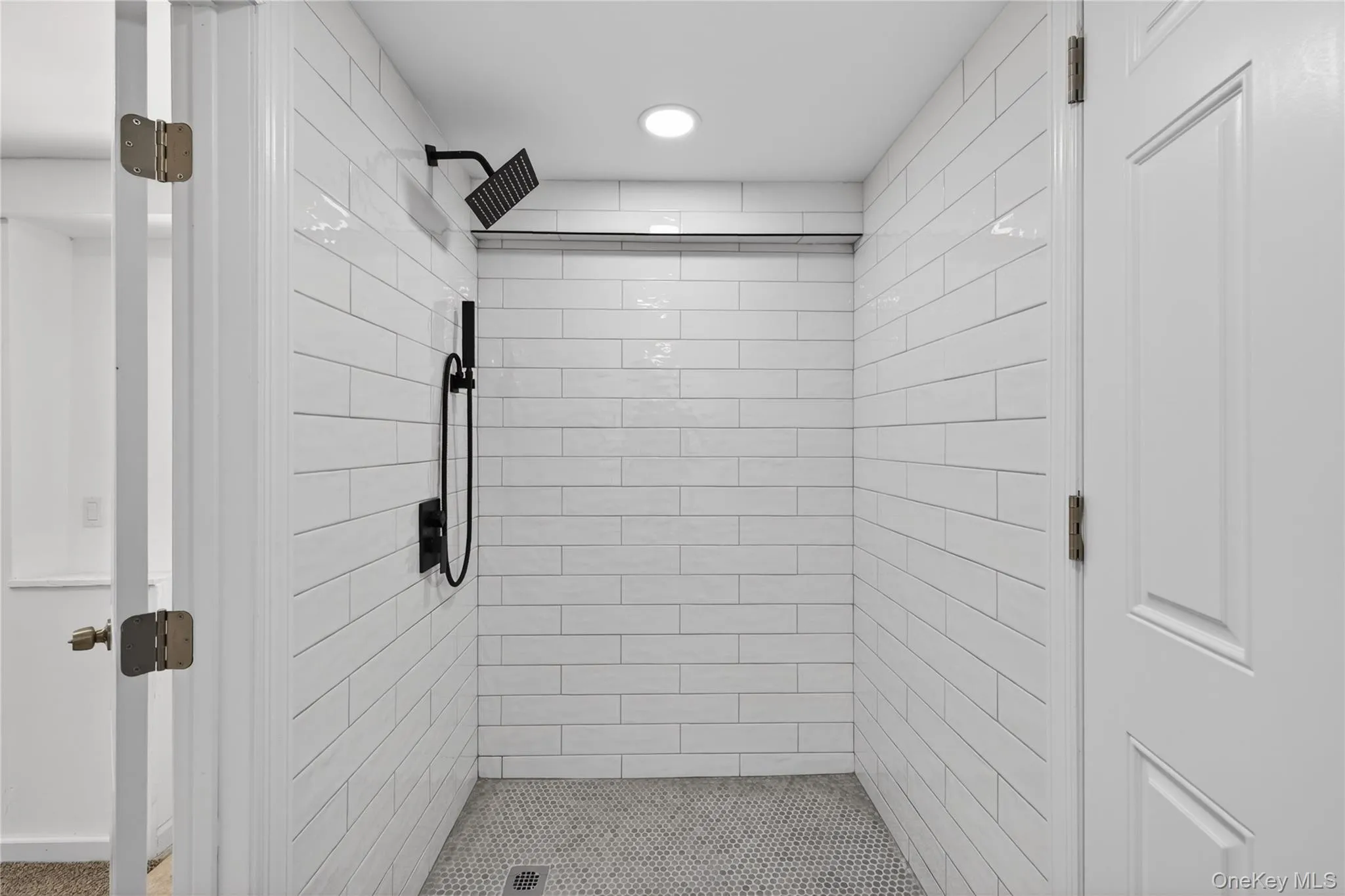 23 Champlain Street, Brookhaven, NY, 3 Bedrooms Bedrooms, 9 Rooms Rooms,2 BathroomsBathrooms,Residential,For Rent,Champlain,0,1021103 23 Champlain Street, Brookhaven, NY, 3 Bedrooms Bedrooms, 9 Rooms Rooms,2 BathroomsBathrooms,Residential,For Rent,Champlain,0,1021103